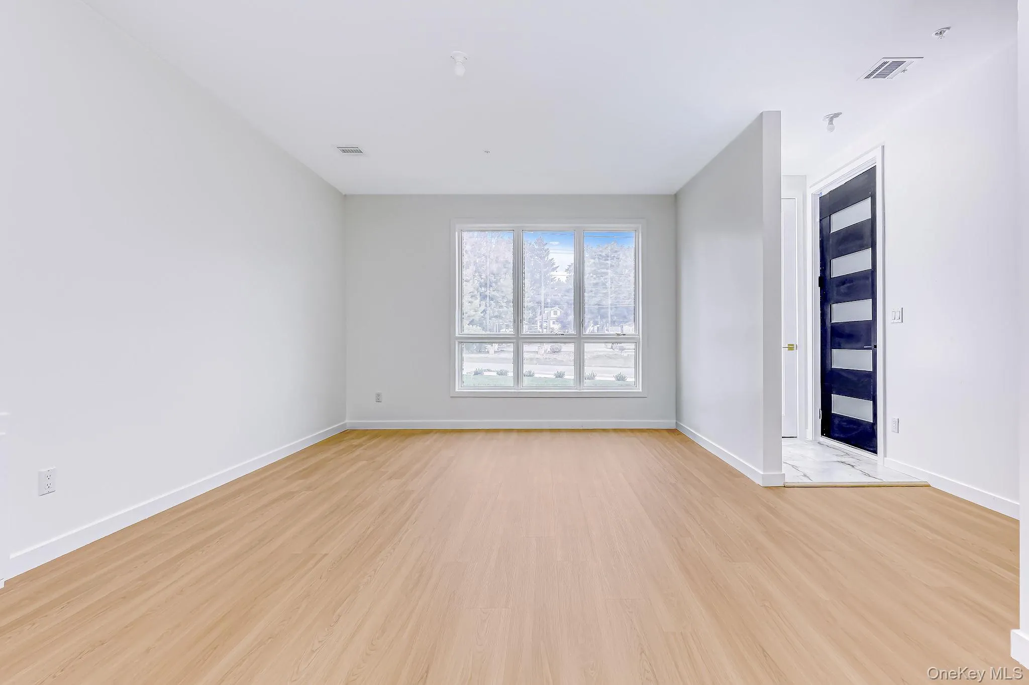 2 Roberts Road, Ramapo, NY, 8 Bedrooms Bedrooms, 30 Rooms Rooms,6 BathroomsBathrooms,Residential,For Rent,Roberts,0,1049366 2 Roberts Road, Ramapo, NY, 8 Bedrooms Bedrooms, 30 Rooms Rooms,6 BathroomsBathrooms,Residential,For Rent,Roberts,0,1049366