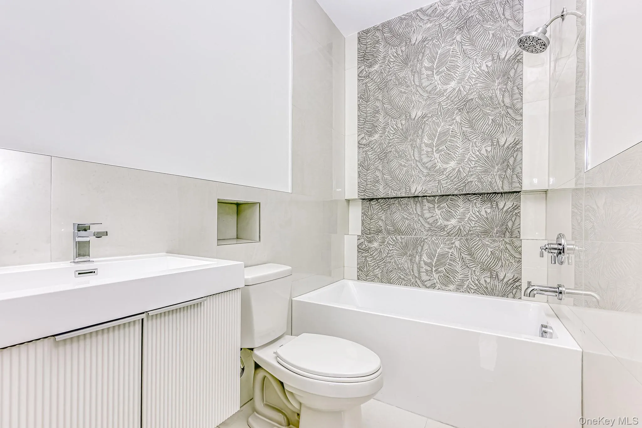 2 Roberts Road, Ramapo, NY, 8 Bedrooms Bedrooms, 30 Rooms Rooms,6 BathroomsBathrooms,Residential,For Rent,Roberts,0,1049366 2 Roberts Road, Ramapo, NY, 8 Bedrooms Bedrooms, 30 Rooms Rooms,6 BathroomsBathrooms,Residential,For Rent,Roberts,0,1049366
