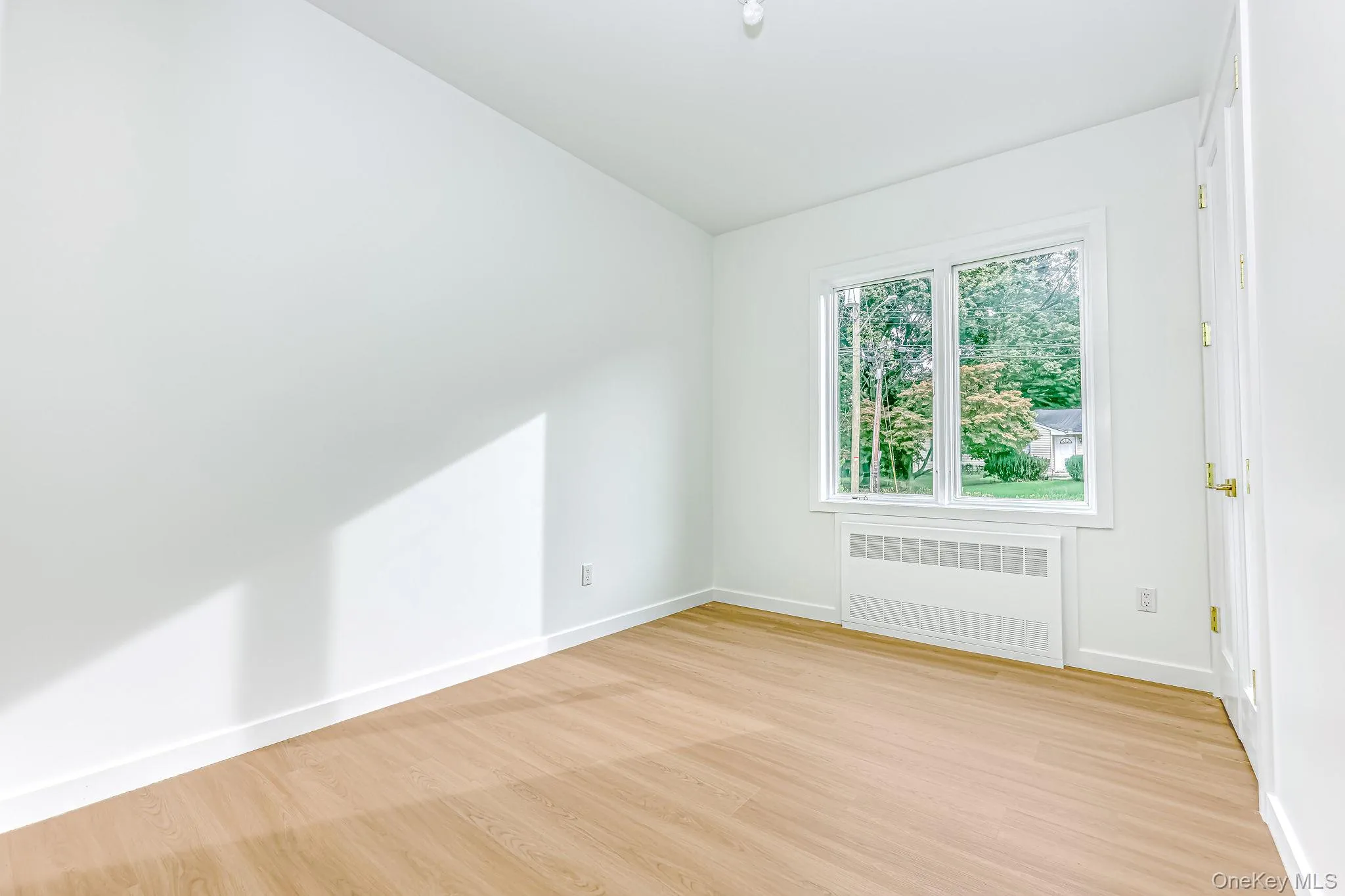 2 Roberts Road, Ramapo, NY, 8 Bedrooms Bedrooms, 30 Rooms Rooms,6 BathroomsBathrooms,Residential,For Rent,Roberts,0,1049366 2 Roberts Road, Ramapo, NY, 8 Bedrooms Bedrooms, 30 Rooms Rooms,6 BathroomsBathrooms,Residential,For Rent,Roberts,0,1049366