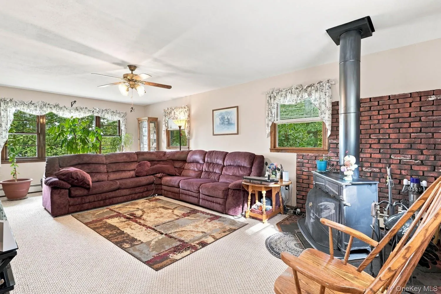 431 Newport Bridge Road, Warwick (town), NY, 3 Bedrooms Bedrooms, 5 Rooms Rooms,1 BathroomBathrooms,Residential,For Rent,Newport Bridge,0,1049369 431 Newport Bridge Road, Warwick (town), NY, 3 Bedrooms Bedrooms, 5 Rooms Rooms,1 BathroomBathrooms,Residential,For Rent,Newport Bridge,0,1049369