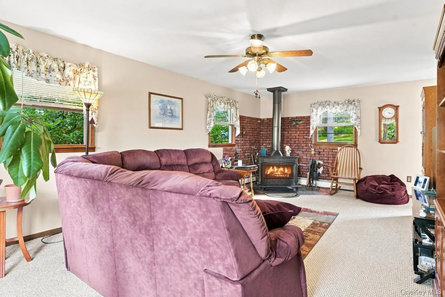 431 Newport Bridge Road, Warwick (town), NY, 3 Bedrooms Bedrooms, 5 Rooms Rooms,1 BathroomBathrooms,Residential,For Rent,Newport Bridge,0,1049369 431 Newport Bridge Road, Warwick (town), NY, 3 Bedrooms Bedrooms, 5 Rooms Rooms,1 BathroomBathrooms,Residential,For Rent,Newport Bridge,0,1049369