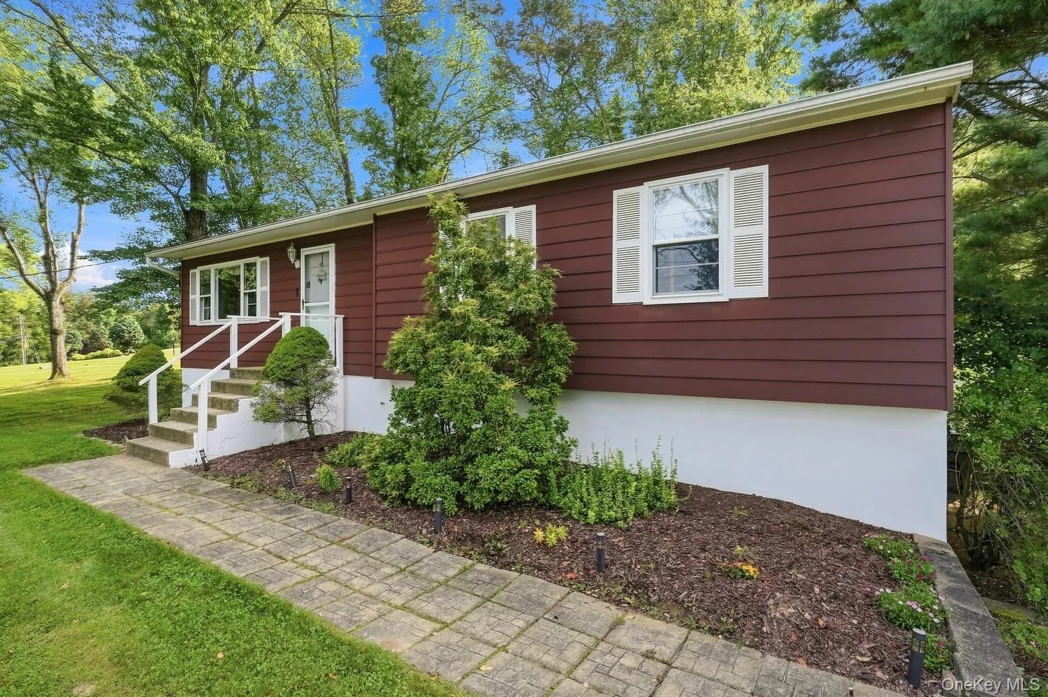 431 Newport Bridge Road, Warwick (town), NY, 3 Bedrooms Bedrooms, 5 Rooms Rooms,1 BathroomBathrooms,Residential,For Rent,Newport Bridge,0,1049369 431 Newport Bridge Road, Warwick (town), NY, 3 Bedrooms Bedrooms, 5 Rooms Rooms,1 BathroomBathrooms,Residential,For Rent,Newport Bridge,0,1049369