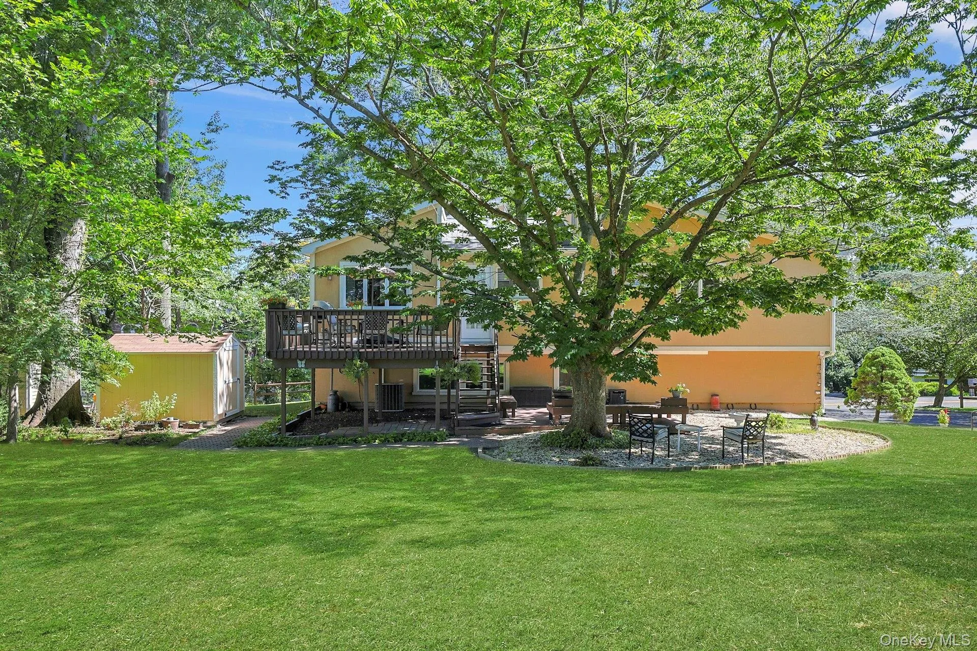 44 Massachusetts Avenue, Clarkstown, NY, 3 Bedrooms Bedrooms, 7 Rooms Rooms,2 BathroomsBathrooms,Residential,For Rent,Massachusetts,0,1049370 44 Massachusetts Avenue, Clarkstown, NY, 3 Bedrooms Bedrooms, 7 Rooms Rooms,2 BathroomsBathrooms,Residential,For Rent,Massachusetts,0,1049370