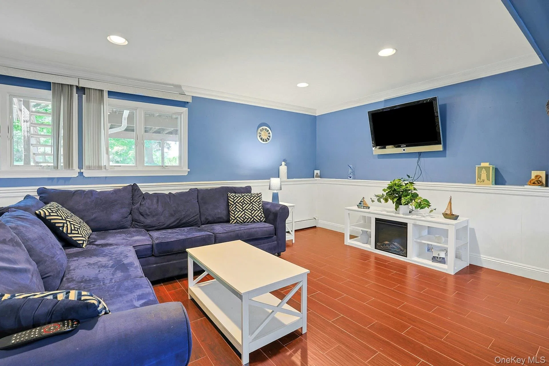 44 Massachusetts Avenue, Clarkstown, NY, 3 Bedrooms Bedrooms, 7 Rooms Rooms,2 BathroomsBathrooms,Residential,For Rent,Massachusetts,0,1049370 44 Massachusetts Avenue, Clarkstown, NY, 3 Bedrooms Bedrooms, 7 Rooms Rooms,2 BathroomsBathrooms,Residential,For Rent,Massachusetts,0,1049370