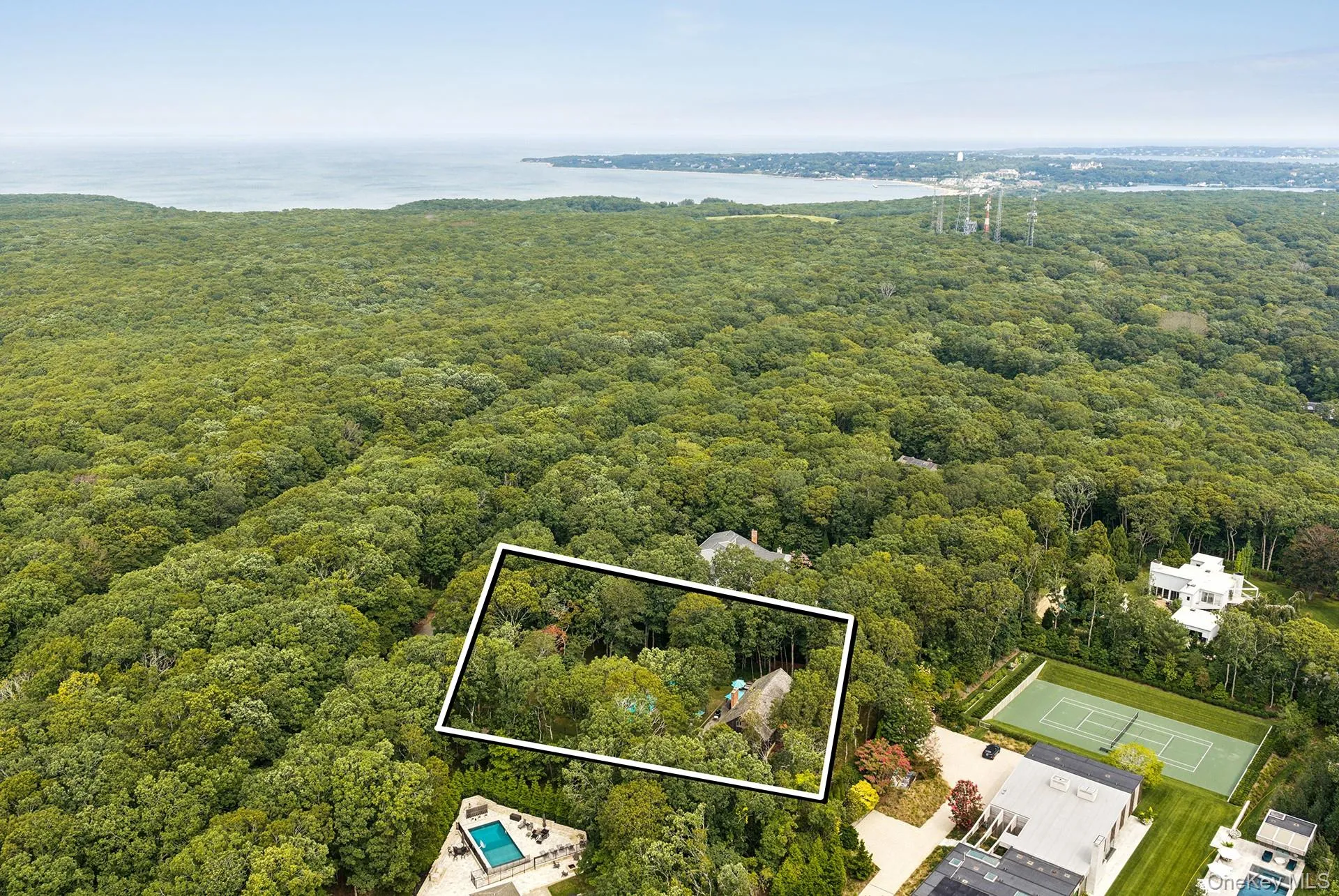 130 Laurel Drive, East Hampton, NY, 4 Bedrooms Bedrooms, 7 Rooms Rooms,3 BathroomsBathrooms,Residential,For Rent,Laurel,0,1049371 130 Laurel Drive, East Hampton, NY, 4 Bedrooms Bedrooms, 7 Rooms Rooms,3 BathroomsBathrooms,Residential,For Rent,Laurel,0,1049371