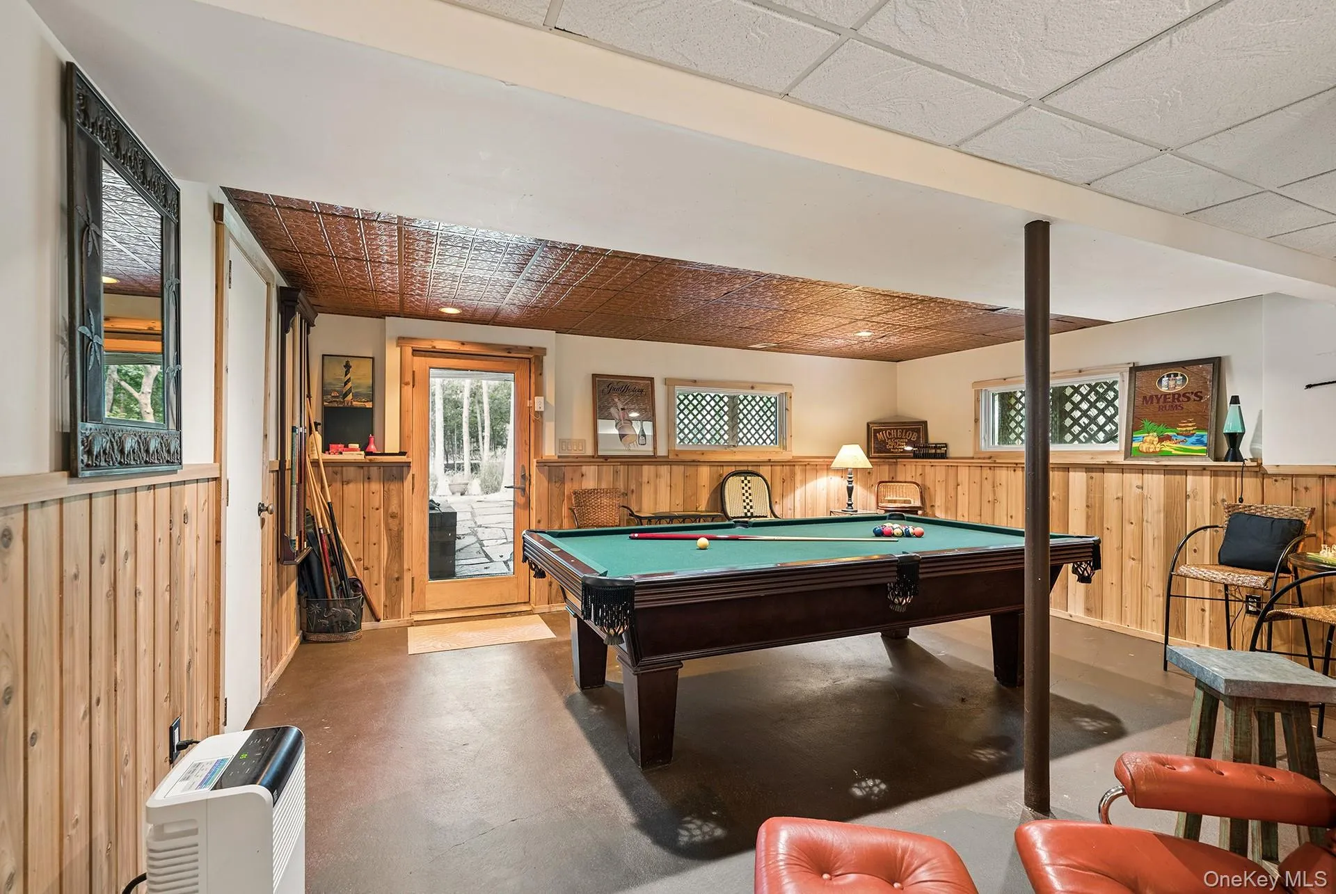 130 Laurel Drive, East Hampton, NY, 4 Bedrooms Bedrooms, 7 Rooms Rooms,3 BathroomsBathrooms,Residential,For Rent,Laurel,0,1049371 130 Laurel Drive, East Hampton, NY, 4 Bedrooms Bedrooms, 7 Rooms Rooms,3 BathroomsBathrooms,Residential,For Rent,Laurel,0,1049371