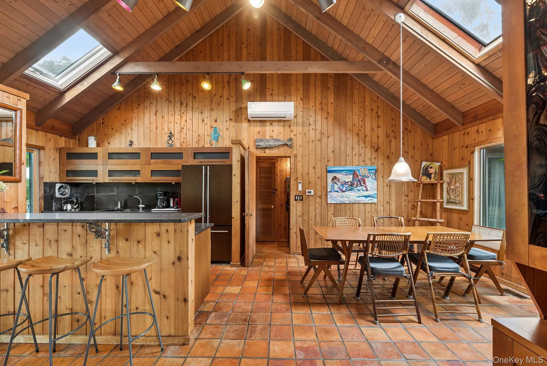 130 Laurel Drive, East Hampton, NY, 4 Bedrooms Bedrooms, 7 Rooms Rooms,3 BathroomsBathrooms,Residential,For Rent,Laurel,0,1049371 130 Laurel Drive, East Hampton, NY, 4 Bedrooms Bedrooms, 7 Rooms Rooms,3 BathroomsBathrooms,Residential,For Rent,Laurel,0,1049371