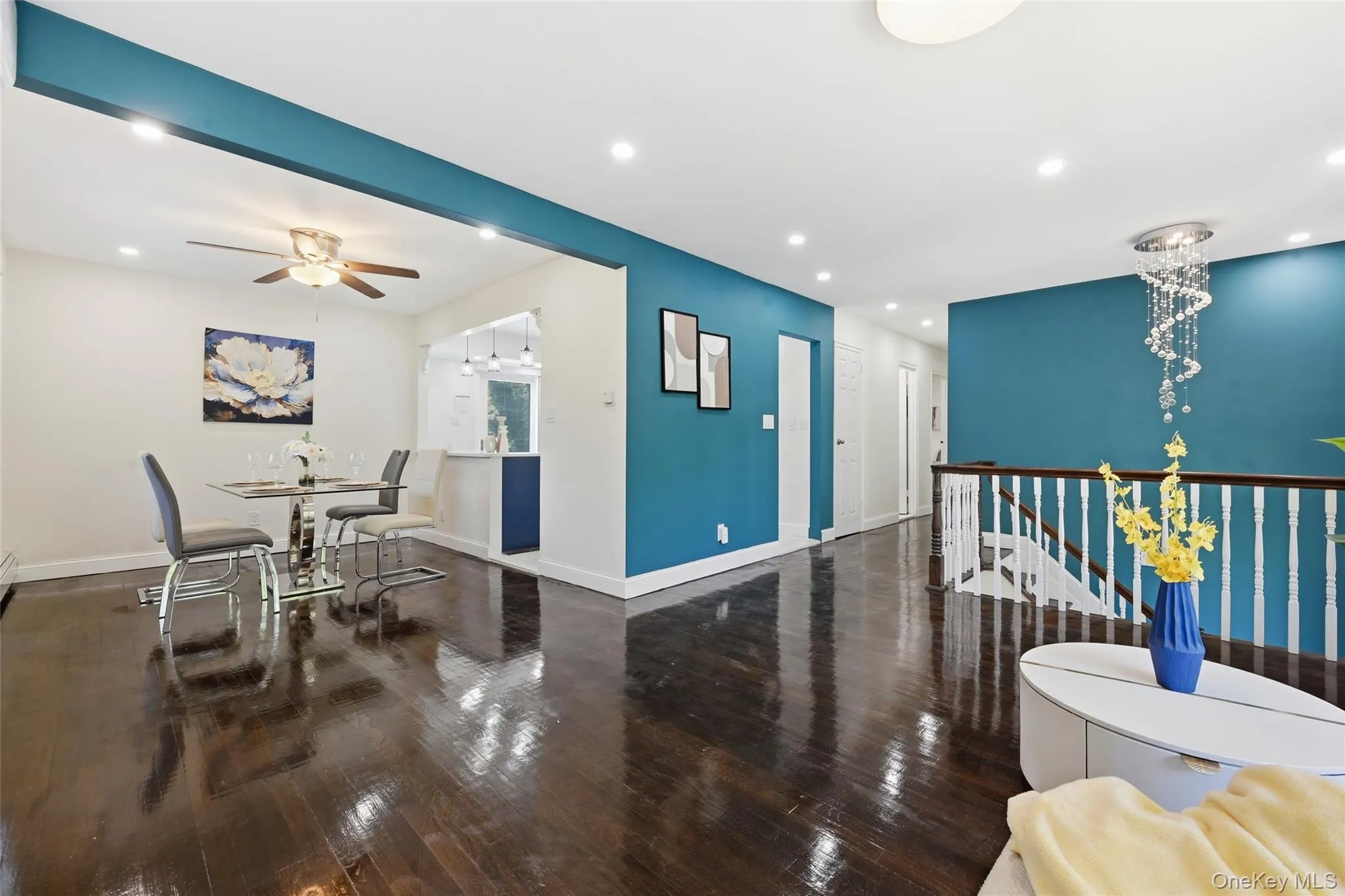 18 park Drive, Oyster Bay, NY, 5 Bedrooms Bedrooms, 12 Rooms Rooms,4 BathroomsBathrooms,Residential Lease,For Rent,park,0,1049374 18 park Drive, Oyster Bay, NY, 5 Bedrooms Bedrooms, 12 Rooms Rooms,4 BathroomsBathrooms,Residential Lease,For Rent,park,0,1049374