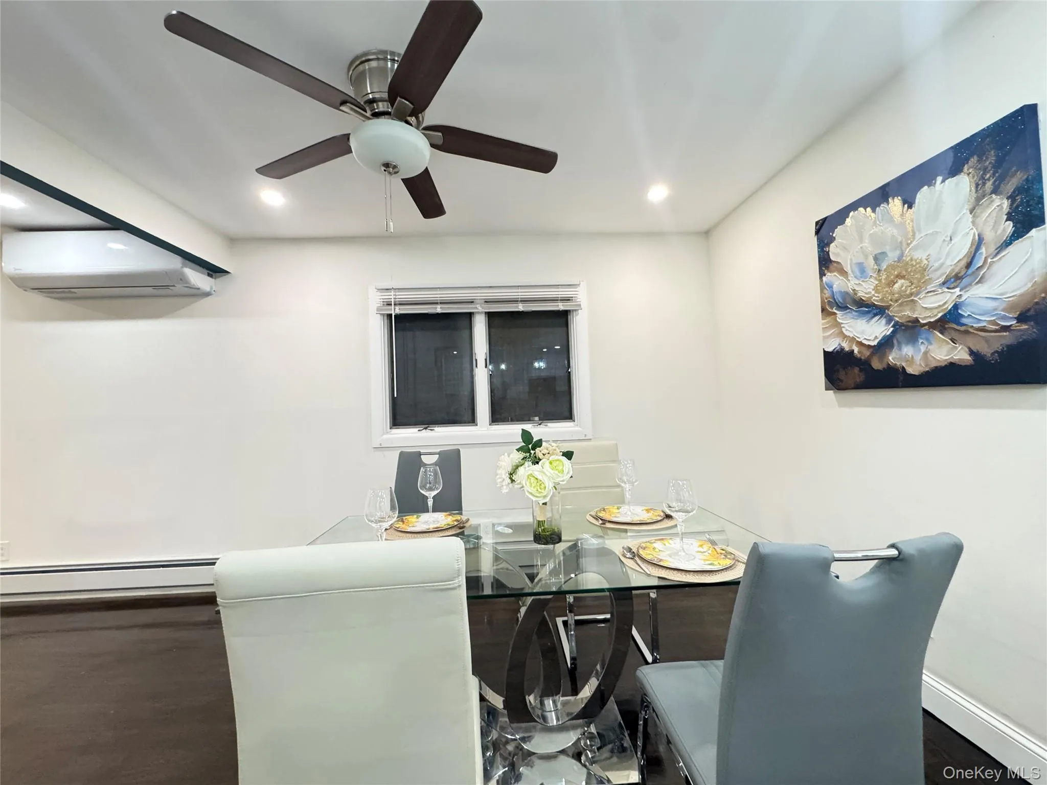18 park Drive, Oyster Bay, NY, 5 Bedrooms Bedrooms, 12 Rooms Rooms,4 BathroomsBathrooms,Residential Lease,For Rent,park,0,1049374 18 park Drive, Oyster Bay, NY, 5 Bedrooms Bedrooms, 12 Rooms Rooms,4 BathroomsBathrooms,Residential Lease,For Rent,park,0,1049374
