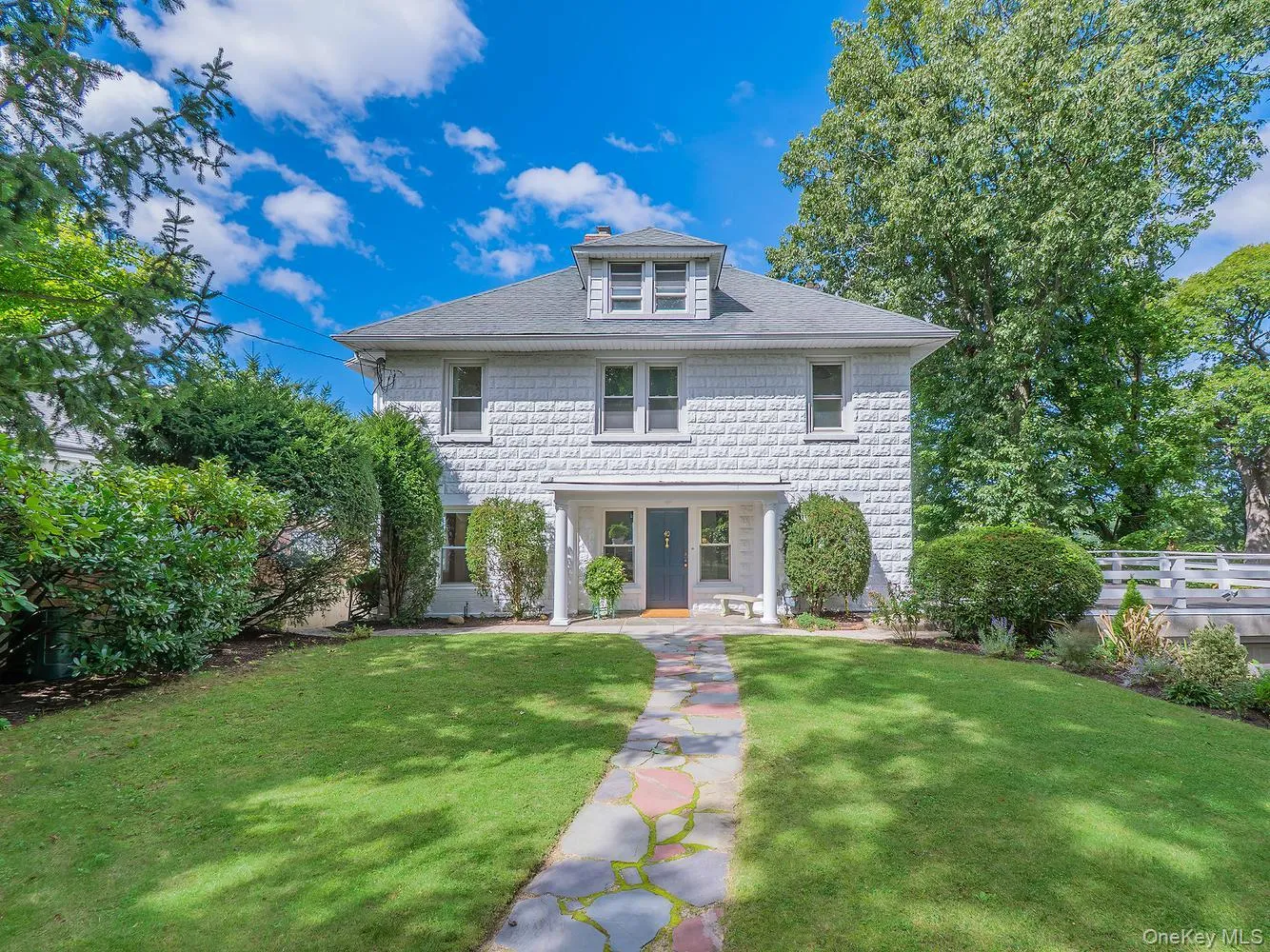 40 Prospect Avenue, Oyster Bay, NY, 4 Bedrooms Bedrooms, 9 Rooms Rooms,3 BathroomsBathrooms,Residential,For Rent,Prospect,0,1049376 40 Prospect Avenue, Oyster Bay, NY, 4 Bedrooms Bedrooms, 9 Rooms Rooms,3 BathroomsBathrooms,Residential,For Rent,Prospect,0,1049376