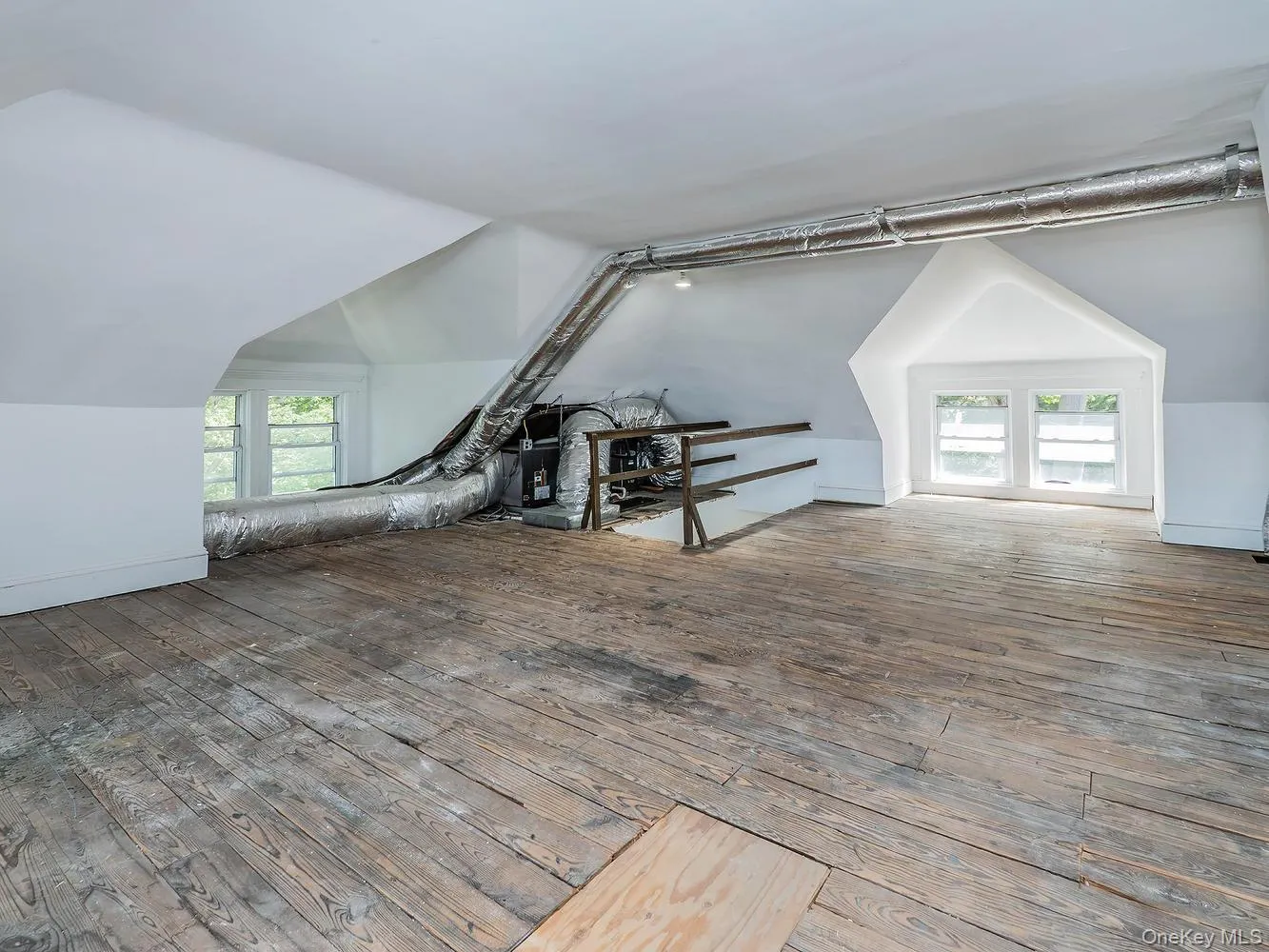 40 Prospect Avenue, Oyster Bay, NY, 4 Bedrooms Bedrooms, 9 Rooms Rooms,3 BathroomsBathrooms,Residential,For Rent,Prospect,0,1049376 40 Prospect Avenue, Oyster Bay, NY, 4 Bedrooms Bedrooms, 9 Rooms Rooms,3 BathroomsBathrooms,Residential,For Rent,Prospect,0,1049376