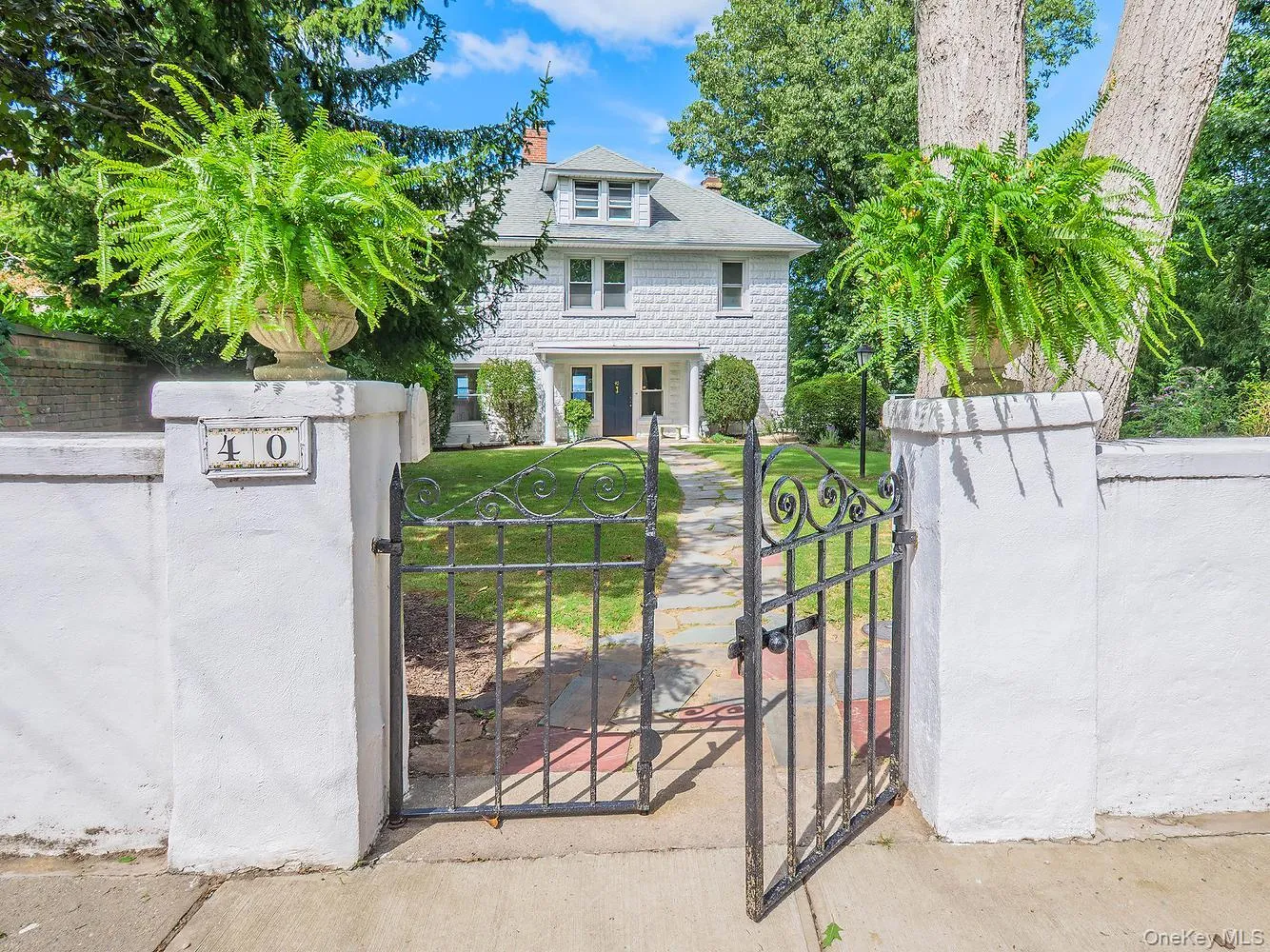 40 Prospect Avenue, Oyster Bay, NY, 4 Bedrooms Bedrooms, 9 Rooms Rooms,3 BathroomsBathrooms,Residential,For Rent,Prospect,0,1049376 40 Prospect Avenue, Oyster Bay, NY, 4 Bedrooms Bedrooms, 9 Rooms Rooms,3 BathroomsBathrooms,Residential,For Rent,Prospect,0,1049376