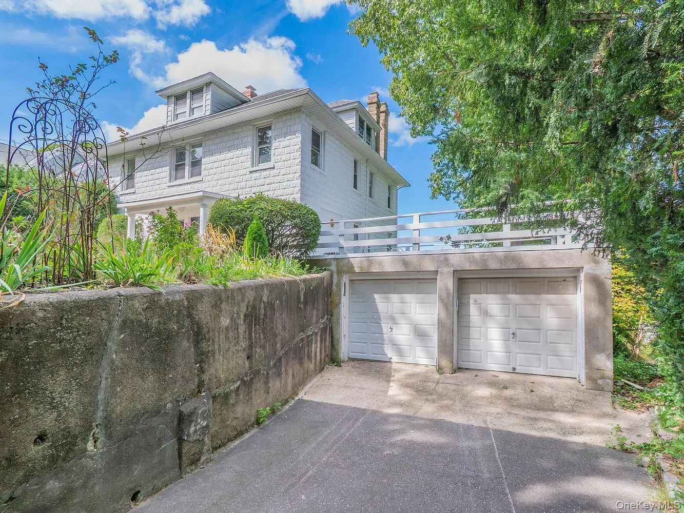 40 Prospect Avenue, Oyster Bay, NY, 4 Bedrooms Bedrooms, 9 Rooms Rooms,3 BathroomsBathrooms,Residential,For Rent,Prospect,0,1049376 40 Prospect Avenue, Oyster Bay, NY, 4 Bedrooms Bedrooms, 9 Rooms Rooms,3 BathroomsBathrooms,Residential,For Rent,Prospect,0,1049376