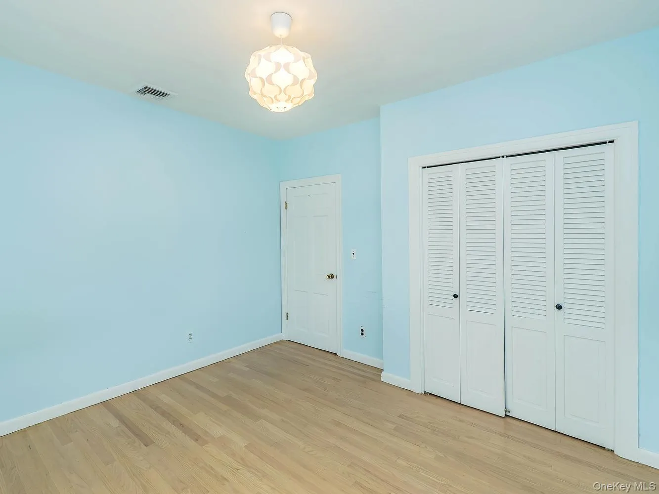 40 Prospect Avenue, Oyster Bay, NY, 4 Bedrooms Bedrooms, 9 Rooms Rooms,3 BathroomsBathrooms,Residential,For Rent,Prospect,0,1049376 40 Prospect Avenue, Oyster Bay, NY, 4 Bedrooms Bedrooms, 9 Rooms Rooms,3 BathroomsBathrooms,Residential,For Rent,Prospect,0,1049376