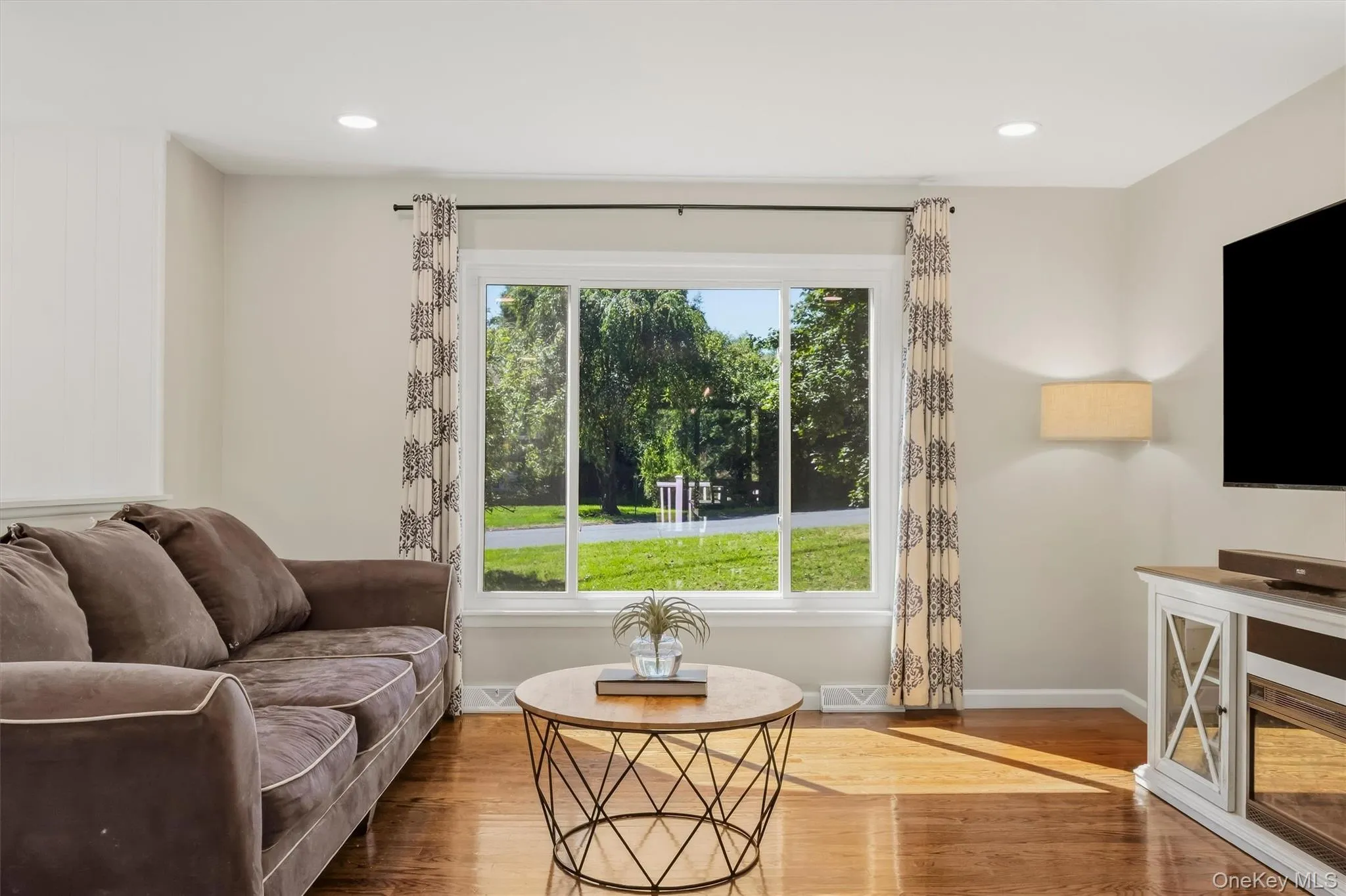 13 Slate Hill Drive, Poughkeepsie, NY, 4 Bedrooms Bedrooms, 7 Rooms Rooms,2 BathroomsBathrooms,Residential,For Rent,Slate Hill,0,1049378 13 Slate Hill Drive, Poughkeepsie, NY, 4 Bedrooms Bedrooms, 7 Rooms Rooms,2 BathroomsBathrooms,Residential,For Rent,Slate Hill,0,1049378
