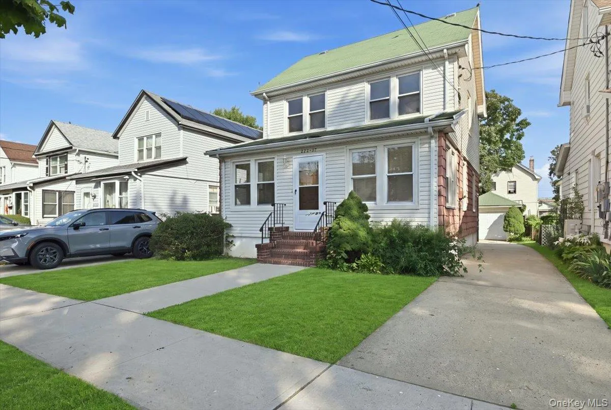 22237 Edmore Avenue, New York, NY, 3 Bedrooms Bedrooms, 7 Rooms Rooms,2 BathroomsBathrooms,Residential,For Rent,Edmore,0,1049380 22237 Edmore Avenue, New York, NY, 3 Bedrooms Bedrooms, 7 Rooms Rooms,2 BathroomsBathrooms,Residential,For Rent,Edmore,0,1049380