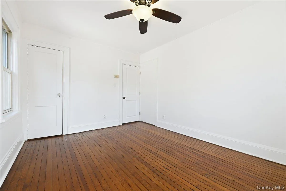Upstairs Bedroom Upstairs Bedroom
