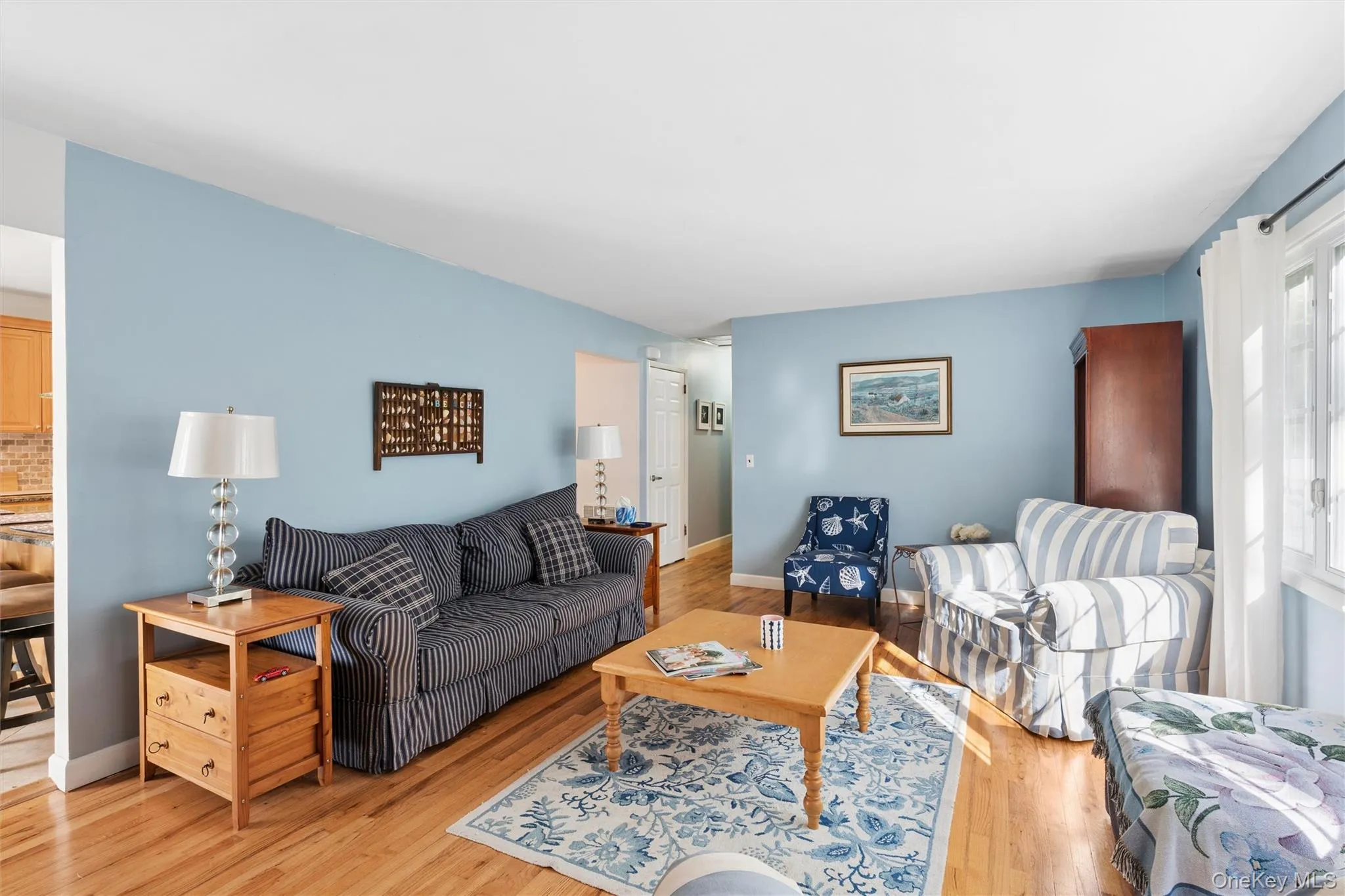 4 Arbor Lane, Southampton, NY, 3 Bedrooms Bedrooms, 6 Rooms Rooms,2 BathroomsBathrooms,Residential Lease,For Rent,Arbor,0,1049386 4 Arbor Lane, Southampton, NY, 3 Bedrooms Bedrooms, 6 Rooms Rooms,2 BathroomsBathrooms,Residential Lease,For Rent,Arbor,0,1049386