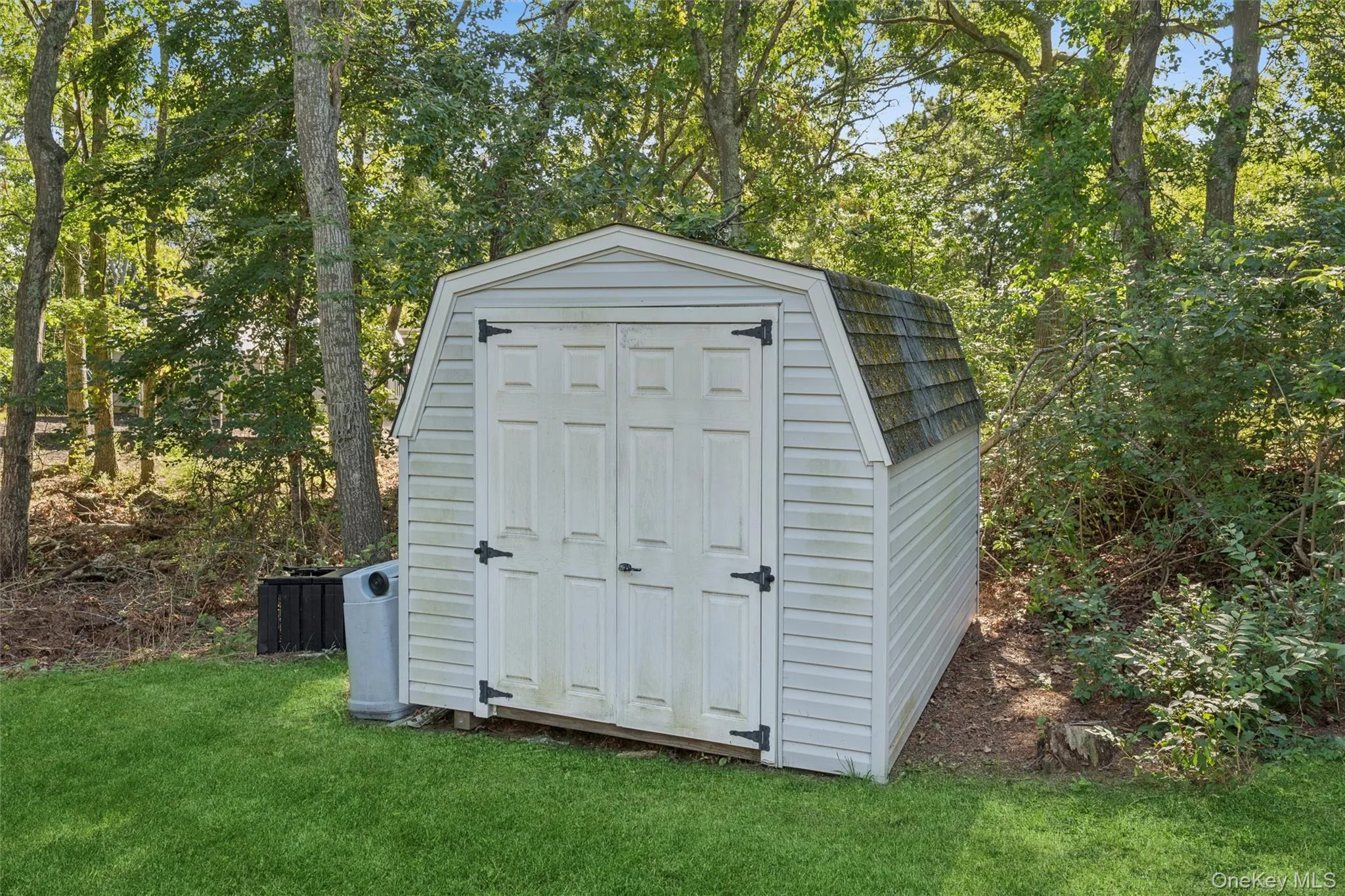 4 Arbor Lane, Southampton, NY, 3 Bedrooms Bedrooms, 6 Rooms Rooms,2 BathroomsBathrooms,Residential Lease,For Rent,Arbor,0,1049386 4 Arbor Lane, Southampton, NY, 3 Bedrooms Bedrooms, 6 Rooms Rooms,2 BathroomsBathrooms,Residential Lease,For Rent,Arbor,0,1049386