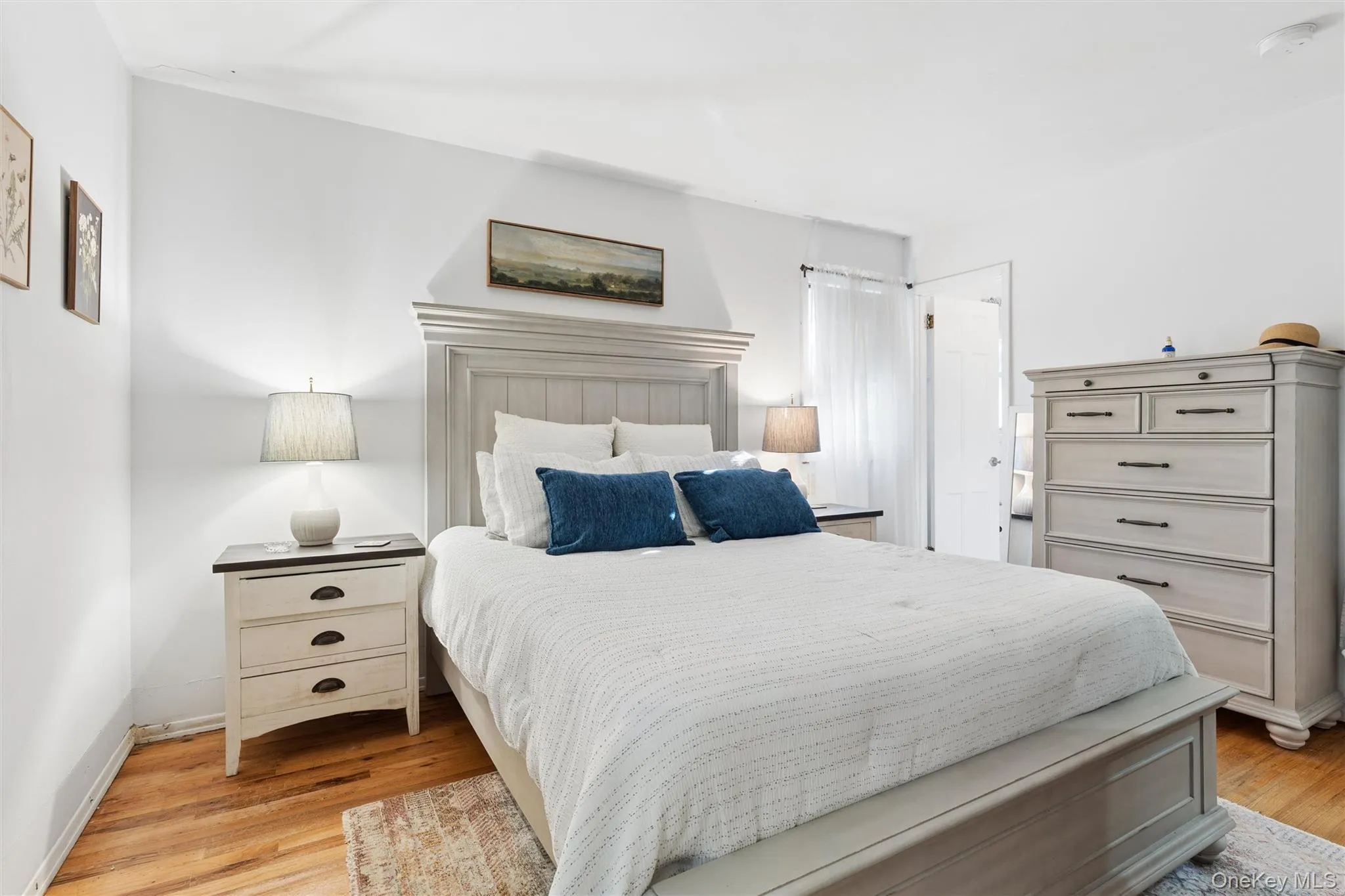 4 Arbor Lane, Southampton, NY, 3 Bedrooms Bedrooms, 6 Rooms Rooms,2 BathroomsBathrooms,Residential Lease,For Rent,Arbor,0,1049386 4 Arbor Lane, Southampton, NY, 3 Bedrooms Bedrooms, 6 Rooms Rooms,2 BathroomsBathrooms,Residential Lease,For Rent,Arbor,0,1049386