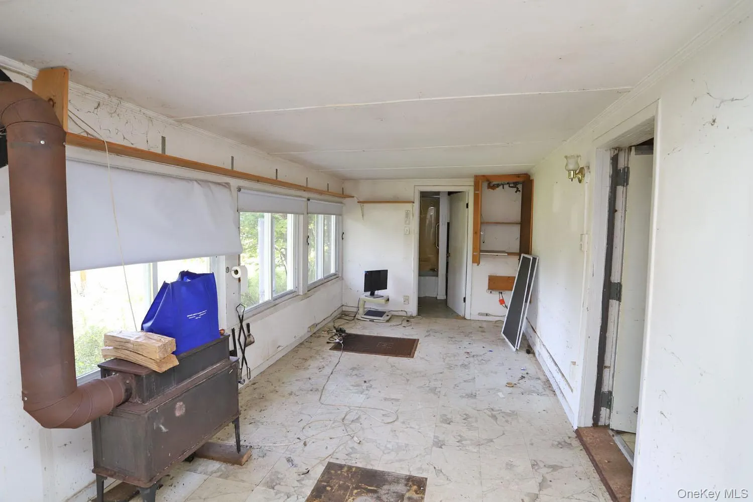 3994 Klondike Road, Hancock, NY, 3 Bedrooms Bedrooms, 7 Rooms Rooms,2 BathroomsBathrooms,Residential,For Rent,Klondike,0,1049387 3994 Klondike Road, Hancock, NY, 3 Bedrooms Bedrooms, 7 Rooms Rooms,2 BathroomsBathrooms,Residential,For Rent,Klondike,0,1049387