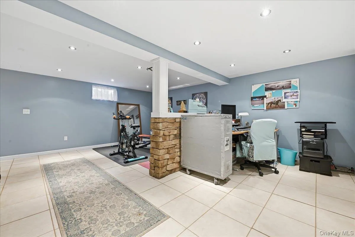 809 Garden Drive, Hempstead, NY, 3 Bedrooms Bedrooms, 6 Rooms Rooms,1 BathroomBathrooms,Residential,For Rent,Garden,0,1049391 809 Garden Drive, Hempstead, NY, 3 Bedrooms Bedrooms, 6 Rooms Rooms,1 BathroomBathrooms,Residential,For Rent,Garden,0,1049391