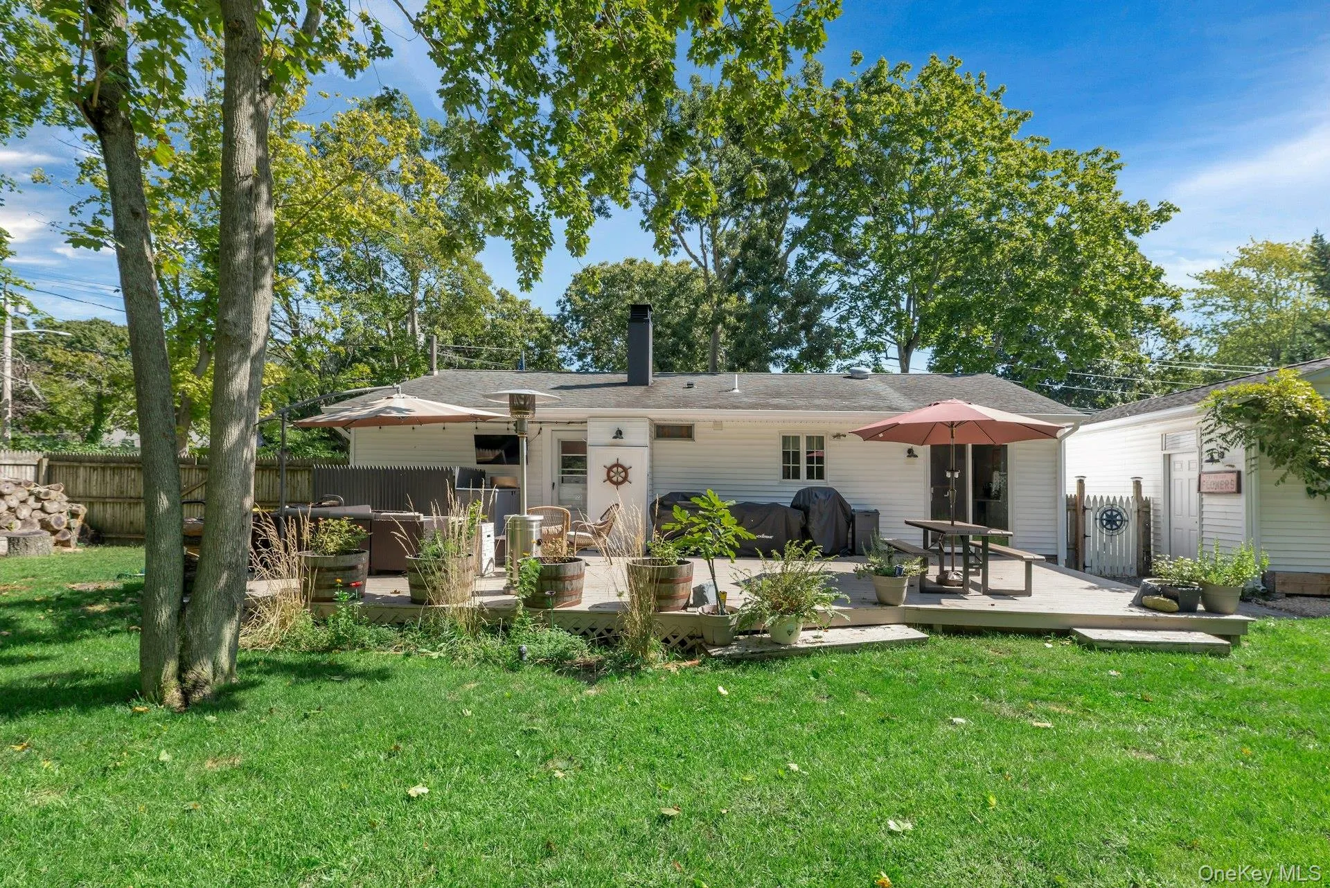 58 Reeves Road, Brookhaven, NY, 3 Bedrooms Bedrooms, 5 Rooms Rooms,1 BathroomBathrooms,Residential,For Rent,Reeves,0,1049394 58 Reeves Road, Brookhaven, NY, 3 Bedrooms Bedrooms, 5 Rooms Rooms,1 BathroomBathrooms,Residential,For Rent,Reeves,0,1049394