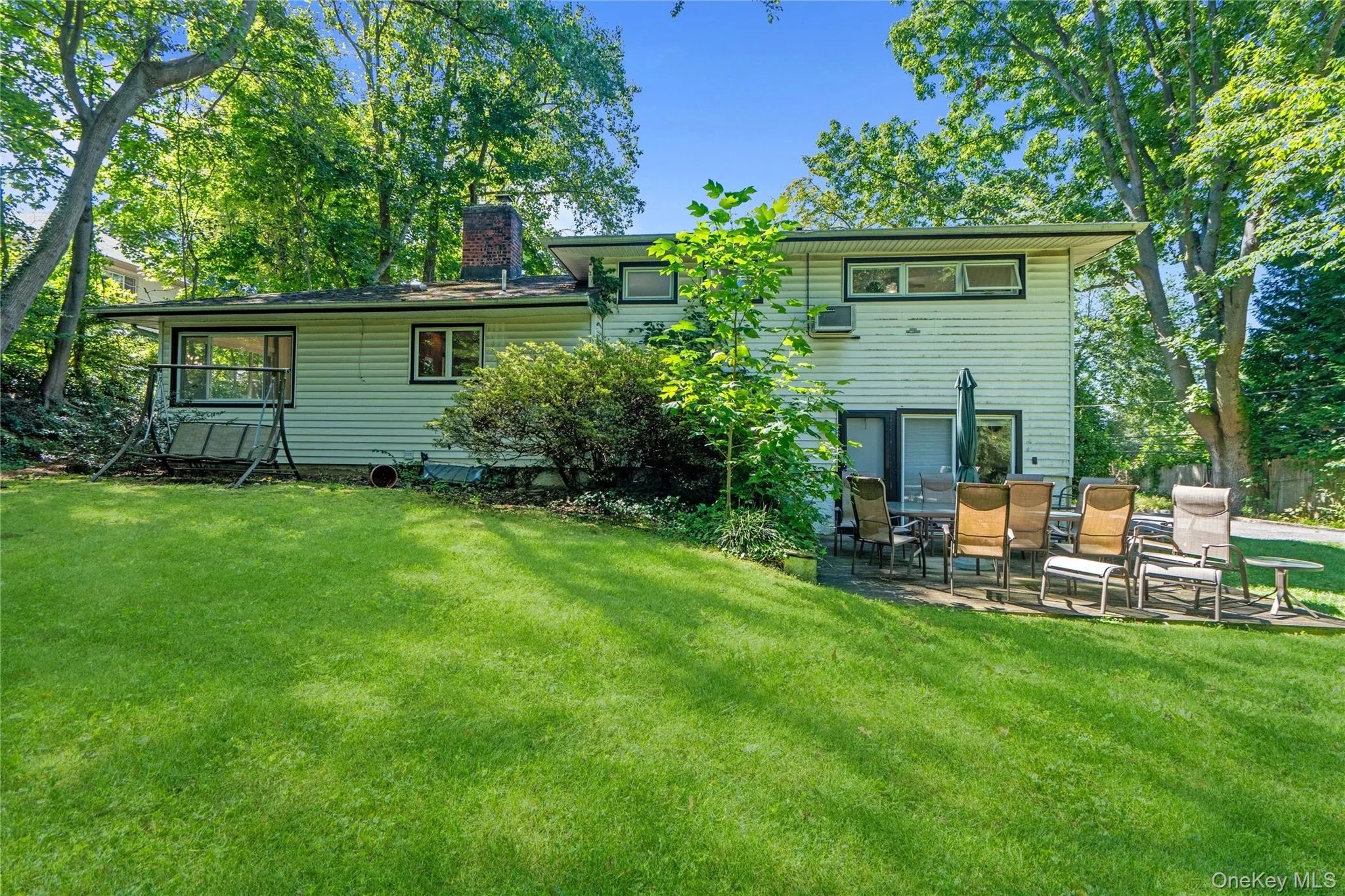 58 Ridge Drive, North Hempstead, NY, 3 Bedrooms Bedrooms, 7 Rooms Rooms,2 BathroomsBathrooms,Residential,For Rent,Ridge,0,1049402 58 Ridge Drive, North Hempstead, NY, 3 Bedrooms Bedrooms, 7 Rooms Rooms,2 BathroomsBathrooms,Residential,For Rent,Ridge,0,1049402