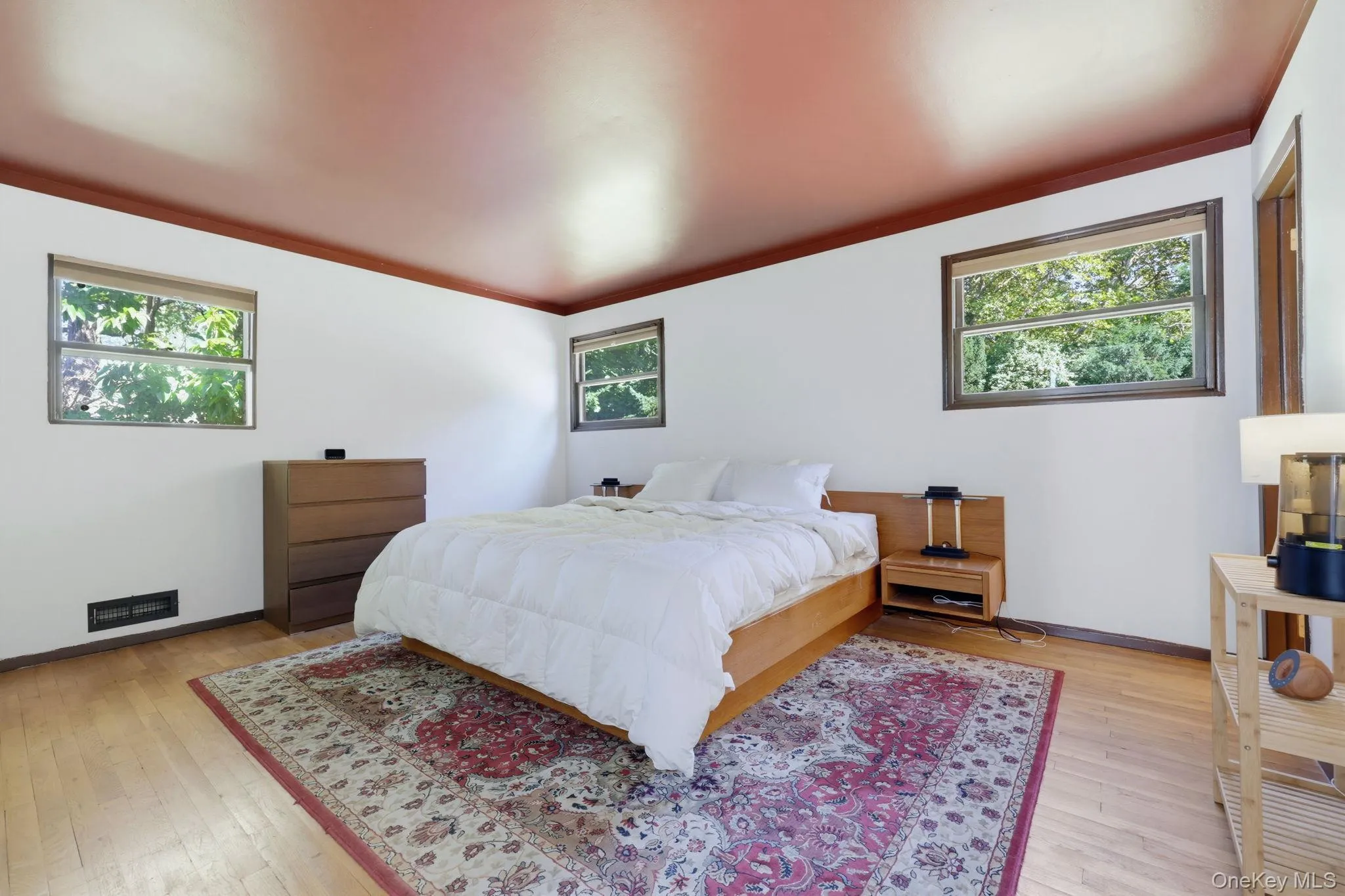 6 Lark Avenue, Greenburgh, NY, 3 Bedrooms Bedrooms, 10 Rooms Rooms,2 BathroomsBathrooms,Residential Lease,For Rent,Lark,0,1049404 6 Lark Avenue, Greenburgh, NY, 3 Bedrooms Bedrooms, 10 Rooms Rooms,2 BathroomsBathrooms,Residential Lease,For Rent,Lark,0,1049404