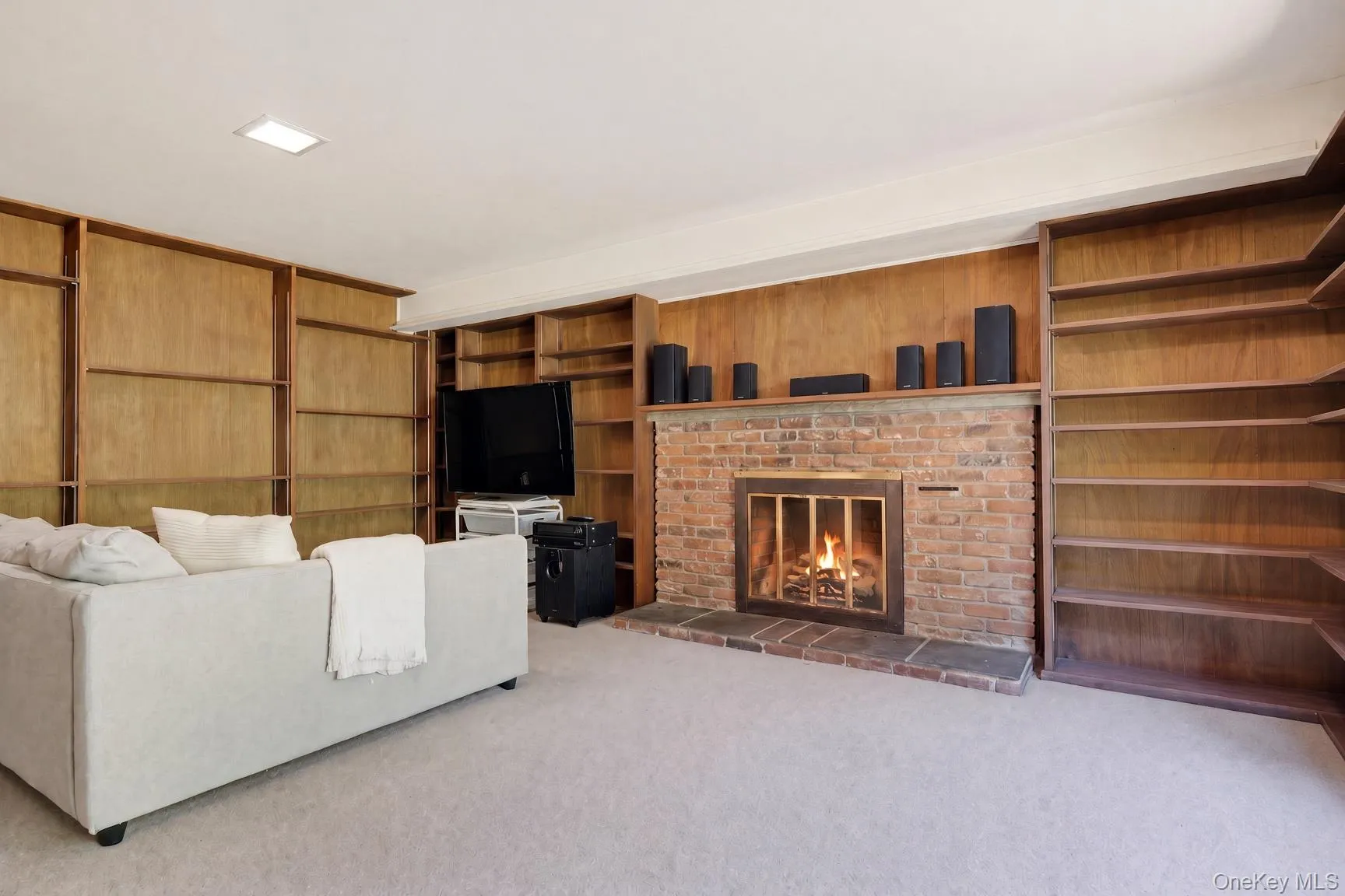 6 Lark Avenue, Greenburgh, NY, 3 Bedrooms Bedrooms, 10 Rooms Rooms,2 BathroomsBathrooms,Residential Lease,For Rent,Lark,0,1049404 6 Lark Avenue, Greenburgh, NY, 3 Bedrooms Bedrooms, 10 Rooms Rooms,2 BathroomsBathrooms,Residential Lease,For Rent,Lark,0,1049404