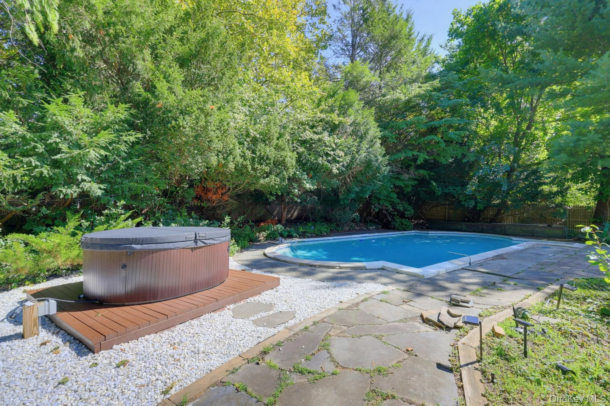 6 Lark Avenue, Greenburgh, NY, 3 Bedrooms Bedrooms, 10 Rooms Rooms,2 BathroomsBathrooms,Residential Lease,For Rent,Lark,0,1049404 6 Lark Avenue, Greenburgh, NY, 3 Bedrooms Bedrooms, 10 Rooms Rooms,2 BathroomsBathrooms,Residential Lease,For Rent,Lark,0,1049404