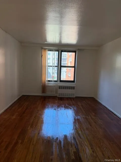 144-63 35th Avenue, New York, NY, 2 Bedrooms Bedrooms, 4 Rooms Rooms,1 BathroomBathrooms,Residential,For Rent,35th,0,1049405 144-63 35th Avenue, New York, NY, 2 Bedrooms Bedrooms, 4 Rooms Rooms,1 BathroomBathrooms,Residential,For Rent,35th,0,1049405