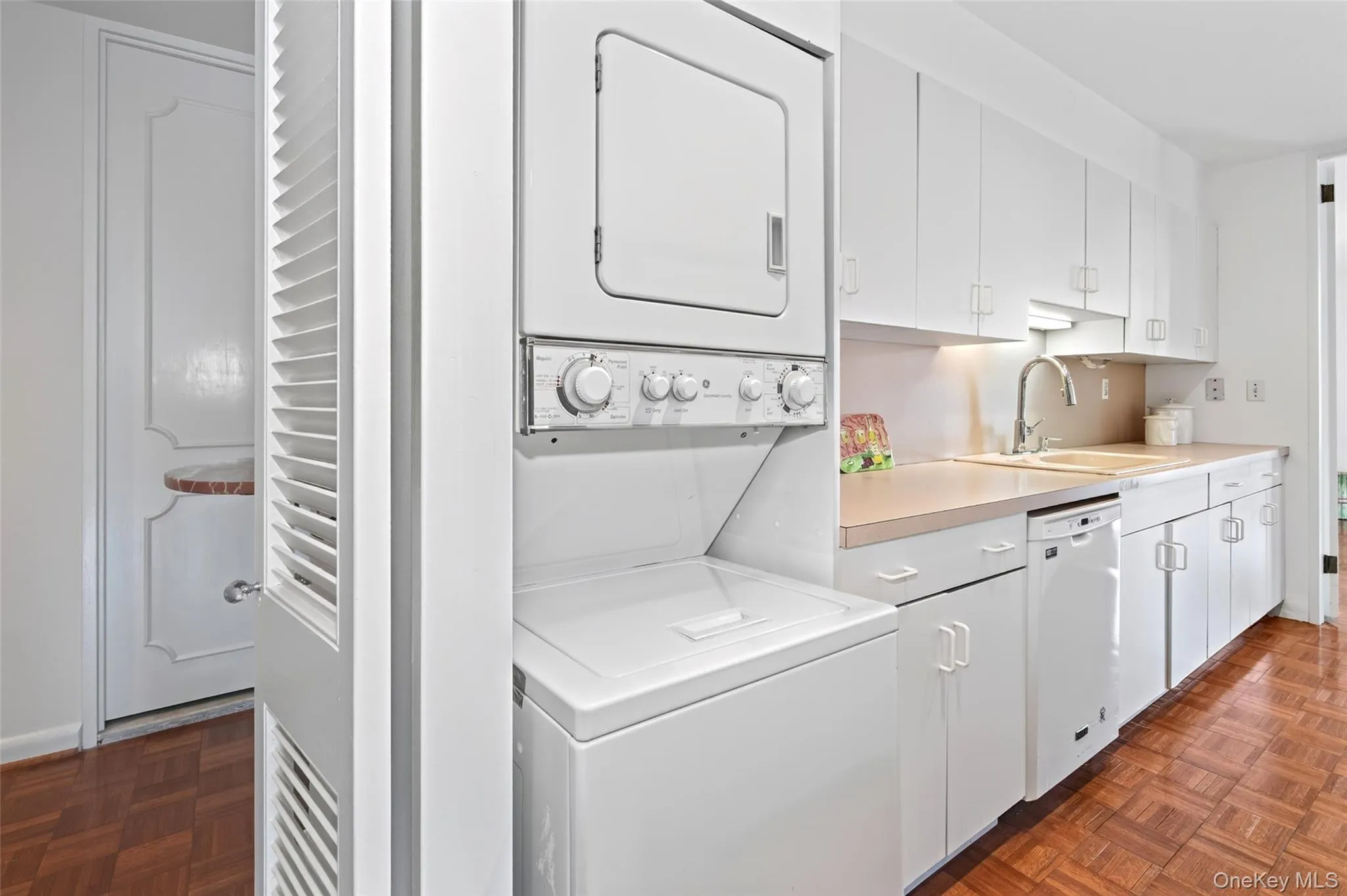 720 Milton Road, Rye City, NY, 2 Bedrooms Bedrooms, 4 Rooms Rooms,2 BathroomsBathrooms,Residential,For Rent,Milton,0,1049408 720 Milton Road, Rye City, NY, 2 Bedrooms Bedrooms, 4 Rooms Rooms,2 BathroomsBathrooms,Residential,For Rent,Milton,0,1049408