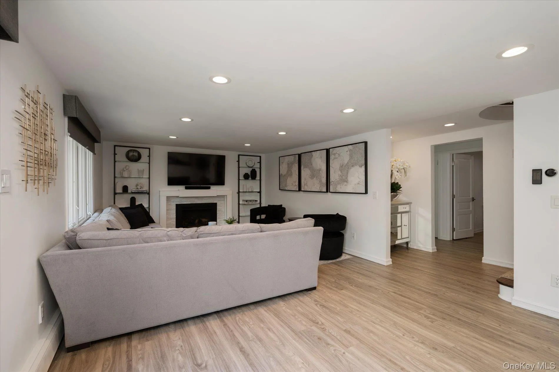 15 Pound Ridge Road, Oyster Bay, NY, 5 Bedrooms Bedrooms, 10 Rooms Rooms,3 BathroomsBathrooms,Residential,For Rent,Pound Ridge,0,1049411 15 Pound Ridge Road, Oyster Bay, NY, 5 Bedrooms Bedrooms, 10 Rooms Rooms,3 BathroomsBathrooms,Residential,For Rent,Pound Ridge,0,1049411