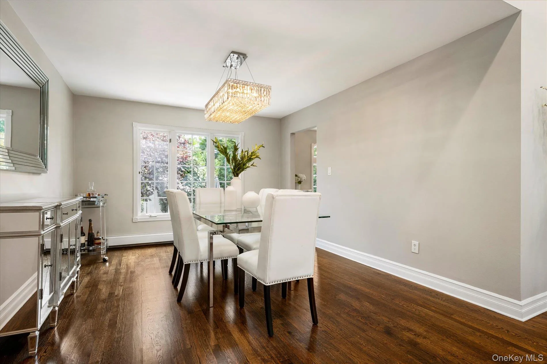 15 Pound Ridge Road, Oyster Bay, NY, 5 Bedrooms Bedrooms, 10 Rooms Rooms,3 BathroomsBathrooms,Residential,For Rent,Pound Ridge,0,1049411 15 Pound Ridge Road, Oyster Bay, NY, 5 Bedrooms Bedrooms, 10 Rooms Rooms,3 BathroomsBathrooms,Residential,For Rent,Pound Ridge,0,1049411
