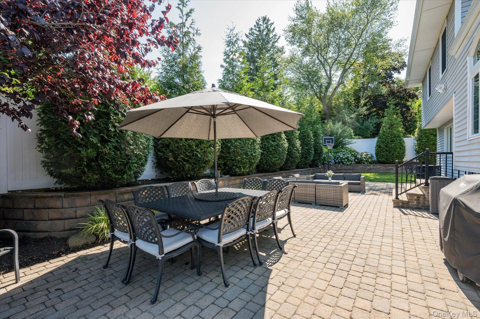 15 Pound Ridge Road, Oyster Bay, NY, 5 Bedrooms Bedrooms, 10 Rooms Rooms,3 BathroomsBathrooms,Residential,For Rent,Pound Ridge,0,1049411 15 Pound Ridge Road, Oyster Bay, NY, 5 Bedrooms Bedrooms, 10 Rooms Rooms,3 BathroomsBathrooms,Residential,For Rent,Pound Ridge,0,1049411