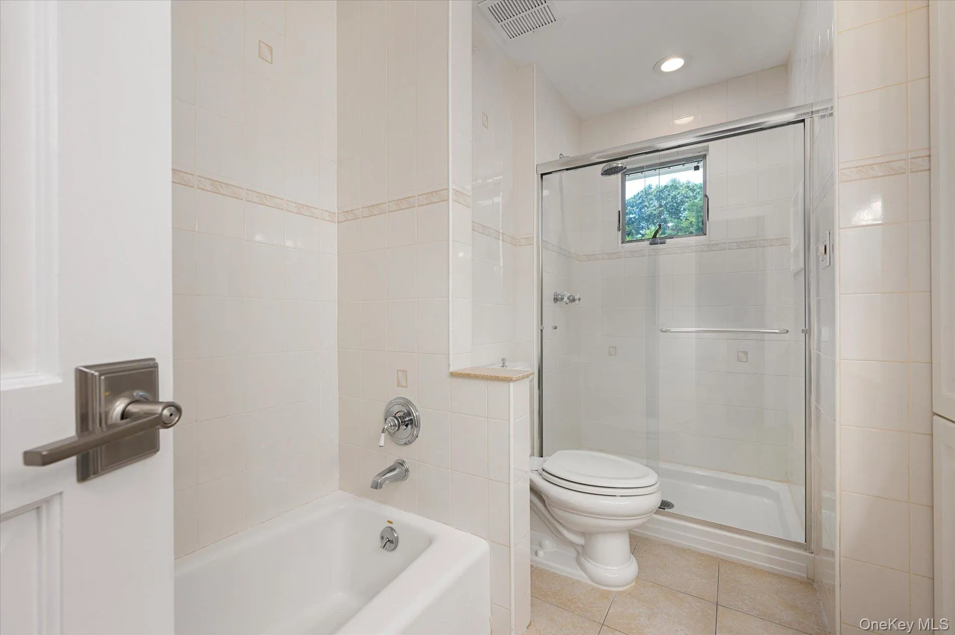 15 Pound Ridge Road, Oyster Bay, NY, 5 Bedrooms Bedrooms, 10 Rooms Rooms,3 BathroomsBathrooms,Residential,For Rent,Pound Ridge,0,1049411 15 Pound Ridge Road, Oyster Bay, NY, 5 Bedrooms Bedrooms, 10 Rooms Rooms,3 BathroomsBathrooms,Residential,For Rent,Pound Ridge,0,1049411