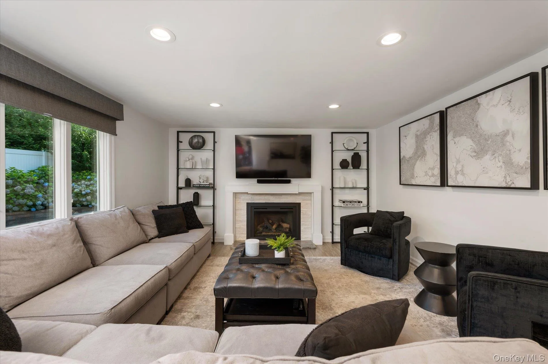 15 Pound Ridge Road, Oyster Bay, NY, 5 Bedrooms Bedrooms, 10 Rooms Rooms,3 BathroomsBathrooms,Residential,For Rent,Pound Ridge,0,1049411 15 Pound Ridge Road, Oyster Bay, NY, 5 Bedrooms Bedrooms, 10 Rooms Rooms,3 BathroomsBathrooms,Residential,For Rent,Pound Ridge,0,1049411