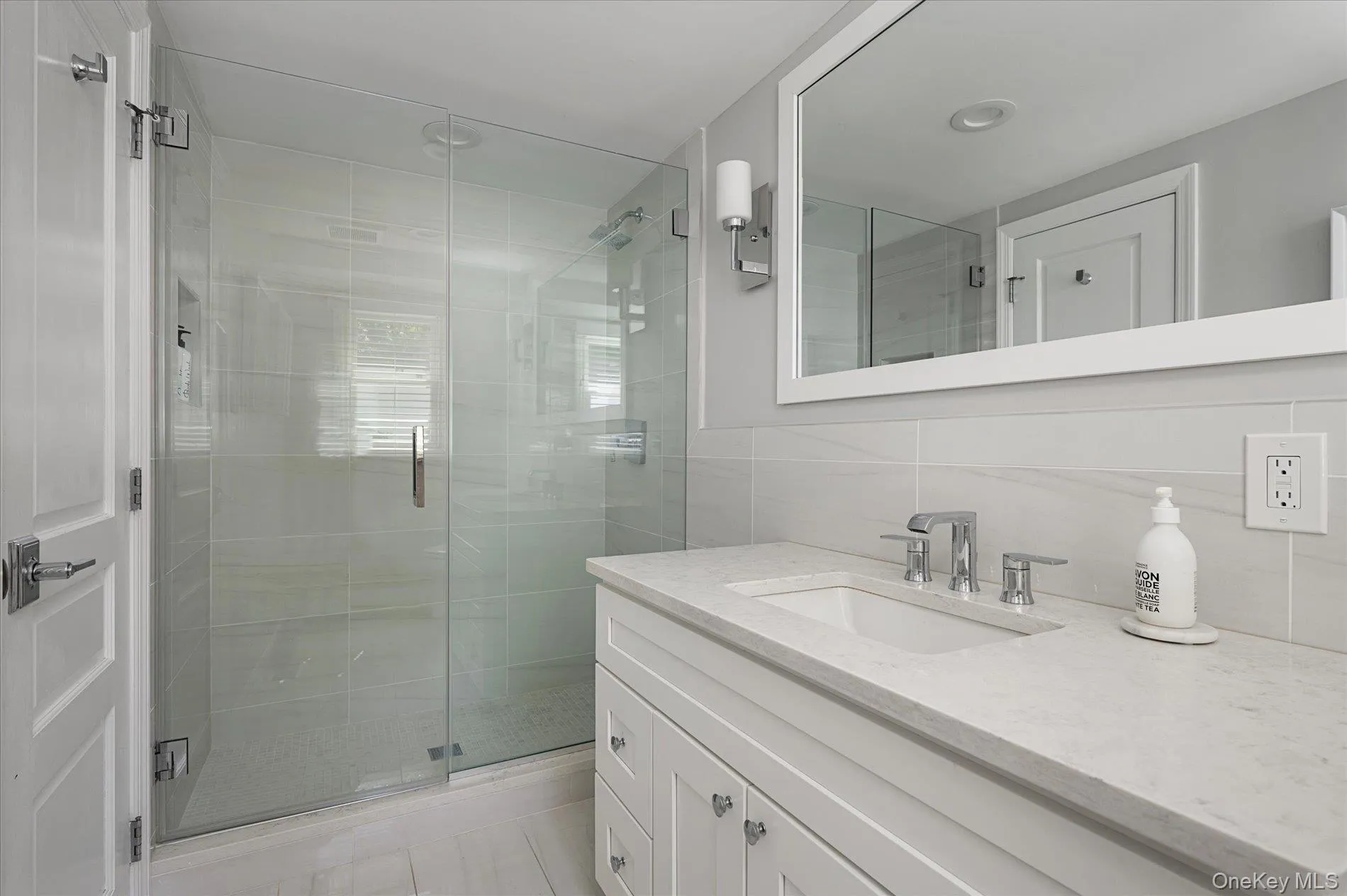 15 Pound Ridge Road, Oyster Bay, NY, 5 Bedrooms Bedrooms, 10 Rooms Rooms,3 BathroomsBathrooms,Residential,For Rent,Pound Ridge,0,1049411 15 Pound Ridge Road, Oyster Bay, NY, 5 Bedrooms Bedrooms, 10 Rooms Rooms,3 BathroomsBathrooms,Residential,For Rent,Pound Ridge,0,1049411