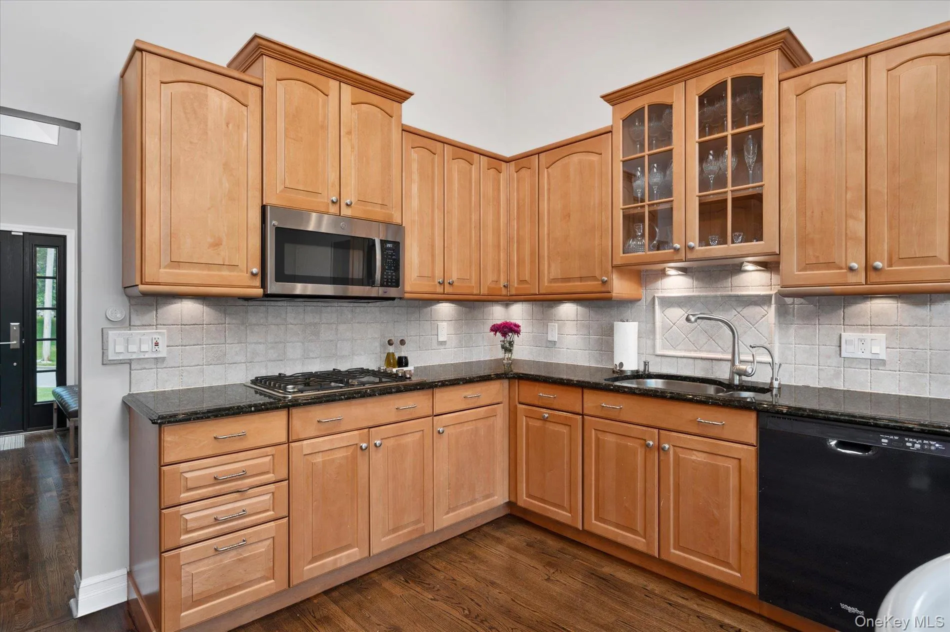 15 Pound Ridge Road, Oyster Bay, NY, 5 Bedrooms Bedrooms, 10 Rooms Rooms,3 BathroomsBathrooms,Residential,For Rent,Pound Ridge,0,1049411 15 Pound Ridge Road, Oyster Bay, NY, 5 Bedrooms Bedrooms, 10 Rooms Rooms,3 BathroomsBathrooms,Residential,For Rent,Pound Ridge,0,1049411