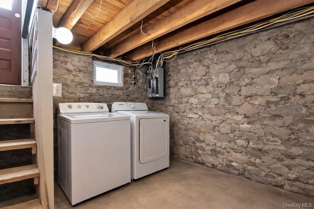 53 Yorktown Road, Rockland, NY, 4 Bedrooms Bedrooms, 10 Rooms Rooms,1 BathroomBathrooms,Residential,For Rent,Yorktown,0,1049419 53 Yorktown Road, Rockland, NY, 4 Bedrooms Bedrooms, 10 Rooms Rooms,1 BathroomBathrooms,Residential,For Rent,Yorktown,0,1049419