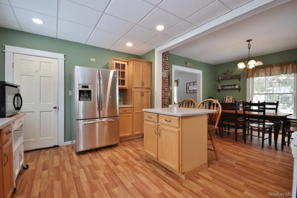53 Yorktown Road, Rockland, NY, 4 Bedrooms Bedrooms, 10 Rooms Rooms,1 BathroomBathrooms,Residential,For Rent,Yorktown,0,1049419 53 Yorktown Road, Rockland, NY, 4 Bedrooms Bedrooms, 10 Rooms Rooms,1 BathroomBathrooms,Residential,For Rent,Yorktown,0,1049419