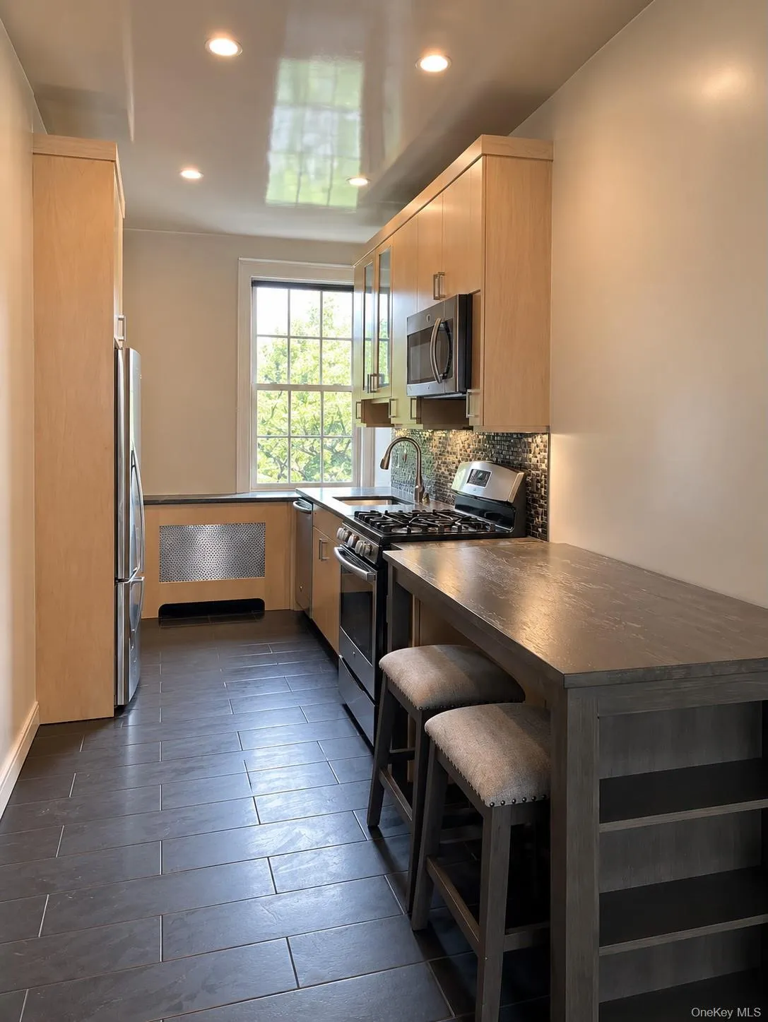 26 East Parkway, Scarsdale, NY, 2 Room Rooms,1 BathroomBathrooms,Residential Lease,For Rent,East Parkway,0,1049427 26 East Parkway, Scarsdale, NY, 2 Room Rooms,1 BathroomBathrooms,Residential Lease,For Rent,East Parkway,0,1049427