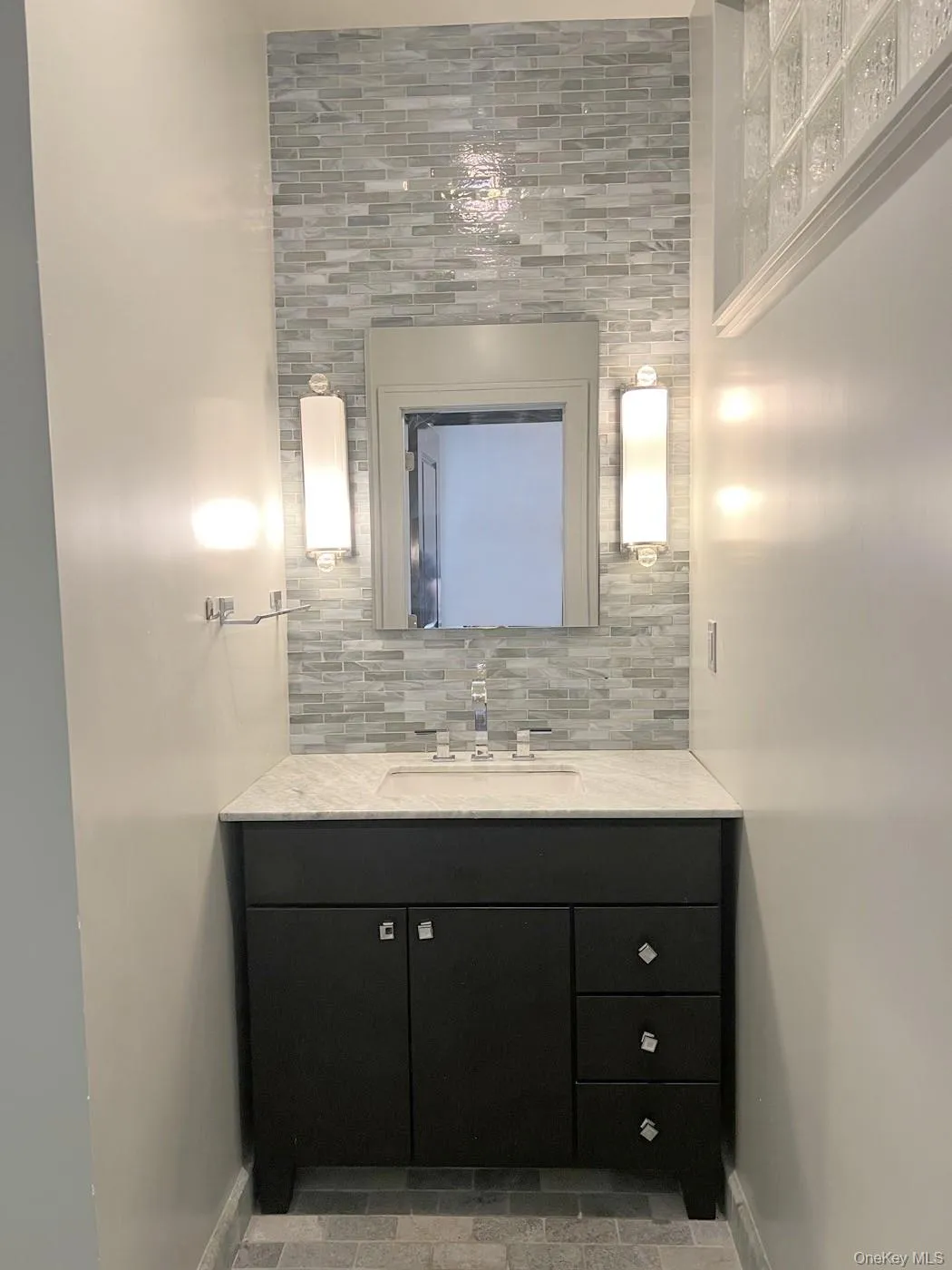 26 East Parkway, Scarsdale, NY, 2 Room Rooms,1 BathroomBathrooms,Residential Lease,For Rent,East Parkway,0,1049427 26 East Parkway, Scarsdale, NY, 2 Room Rooms,1 BathroomBathrooms,Residential Lease,For Rent,East Parkway,0,1049427
