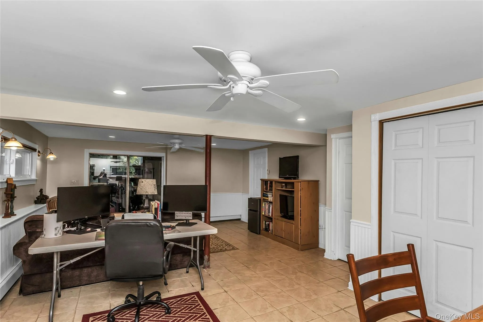 Guest Quarters or 4th Bedroom With Lots of Closets and Sliding Glass Doors Leading to Sunroom With Outside Entrance Guest Quarters or 4th Bedroom With Lots of Closets and Sliding Glass Doors Leading to Sunroom With Outside Entrance