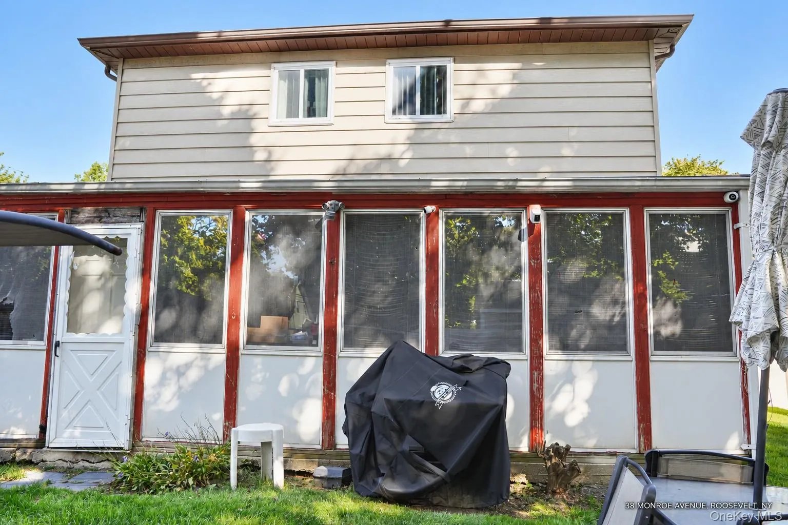 38 Monroe Avenue, Hempstead, NY, 5 Bedrooms Bedrooms, 8 Rooms Rooms,2 BathroomsBathrooms,Residential,For Rent,Monroe,0,1049431 38 Monroe Avenue, Hempstead, NY, 5 Bedrooms Bedrooms, 8 Rooms Rooms,2 BathroomsBathrooms,Residential,For Rent,Monroe,0,1049431