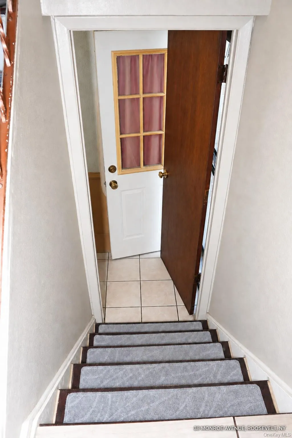 38 Monroe Avenue, Hempstead, NY, 5 Bedrooms Bedrooms, 8 Rooms Rooms,2 BathroomsBathrooms,Residential,For Rent,Monroe,0,1049431 38 Monroe Avenue, Hempstead, NY, 5 Bedrooms Bedrooms, 8 Rooms Rooms,2 BathroomsBathrooms,Residential,For Rent,Monroe,0,1049431