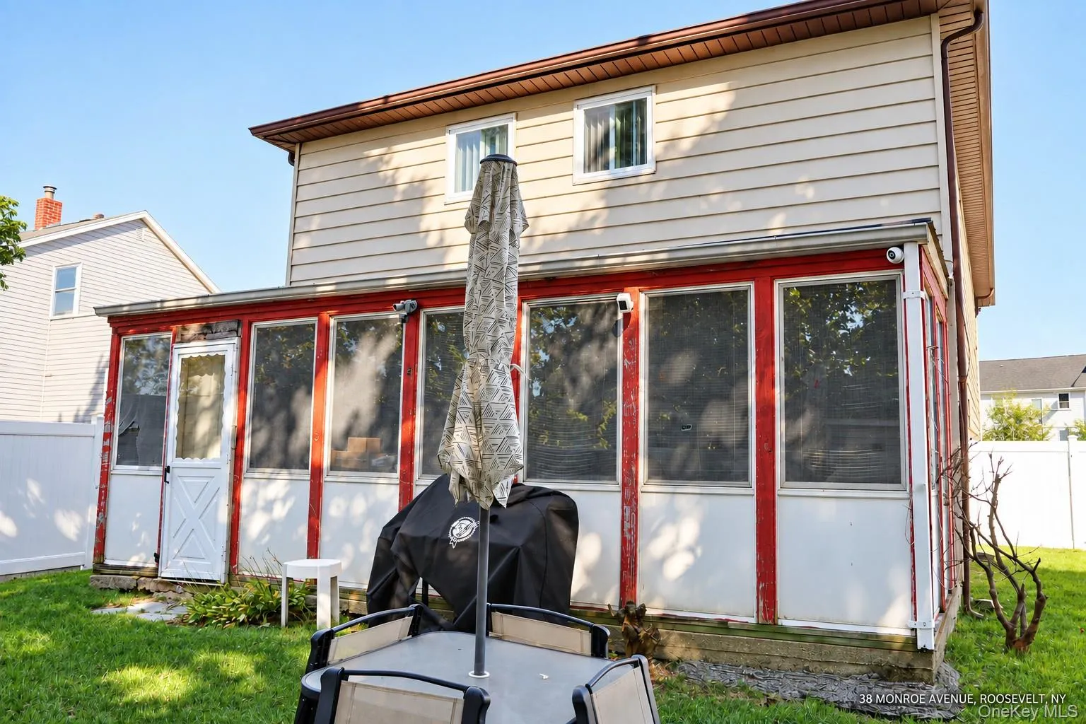 38 Monroe Avenue, Hempstead, NY, 5 Bedrooms Bedrooms, 8 Rooms Rooms,2 BathroomsBathrooms,Residential,For Rent,Monroe,0,1049431 38 Monroe Avenue, Hempstead, NY, 5 Bedrooms Bedrooms, 8 Rooms Rooms,2 BathroomsBathrooms,Residential,For Rent,Monroe,0,1049431