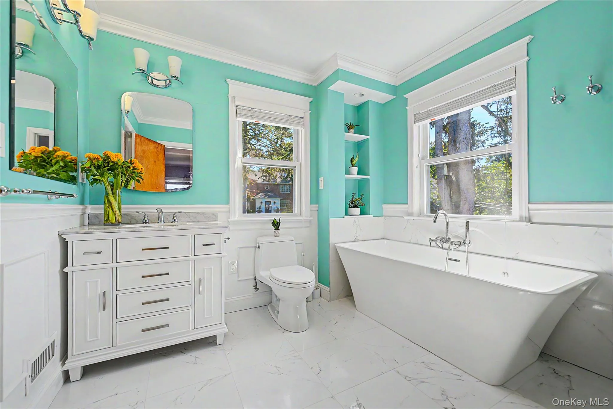 9 Old Pond Road, North Hempstead, NY, 4 Bedrooms Bedrooms, 9 Rooms Rooms,3 BathroomsBathrooms,Residential,For Rent,Old Pond,0,1049432 9 Old Pond Road, North Hempstead, NY, 4 Bedrooms Bedrooms, 9 Rooms Rooms,3 BathroomsBathrooms,Residential,For Rent,Old Pond,0,1049432