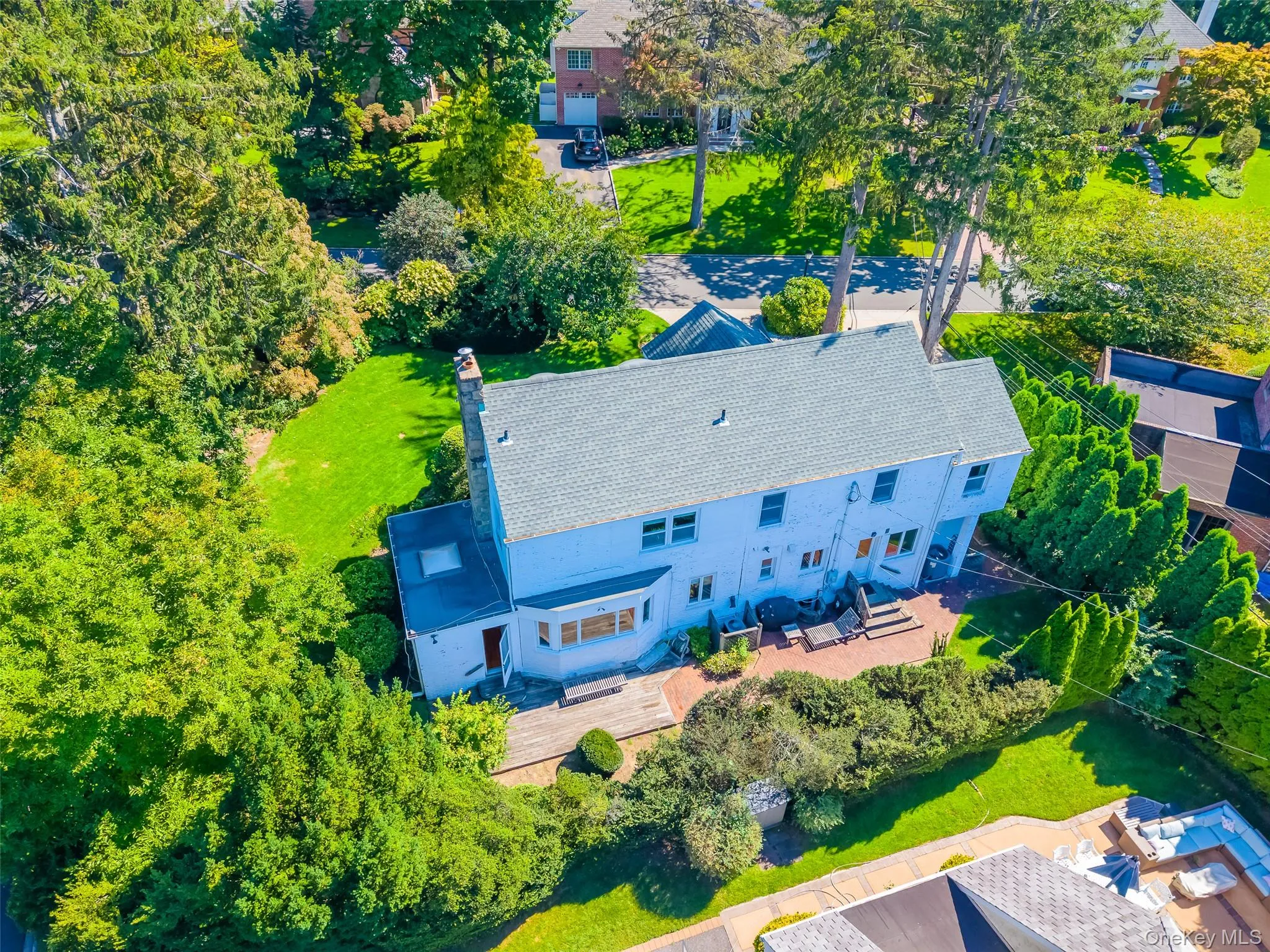 9 Old Pond Road, North Hempstead, NY, 4 Bedrooms Bedrooms, 9 Rooms Rooms,3 BathroomsBathrooms,Residential,For Rent,Old Pond,0,1049432 9 Old Pond Road, North Hempstead, NY, 4 Bedrooms Bedrooms, 9 Rooms Rooms,3 BathroomsBathrooms,Residential,For Rent,Old Pond,0,1049432